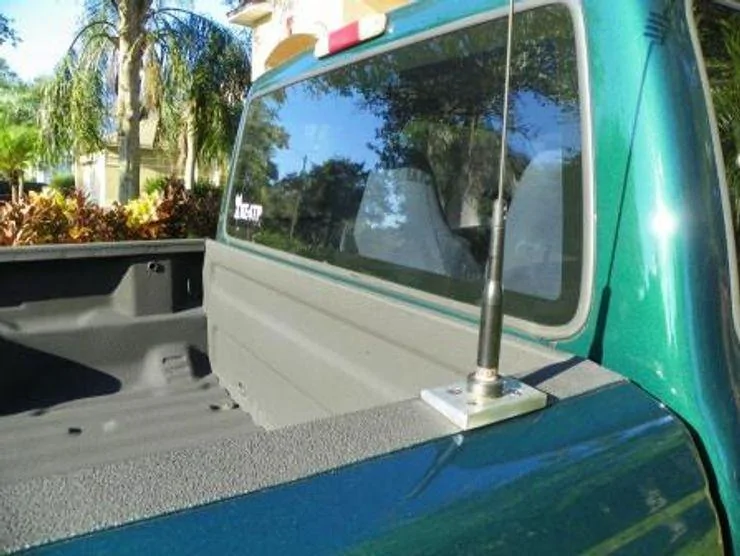 Ford F-150 Lightning VHF/UHF Radio Installation Video (Amateur/GMRS) rs=w:740,cg:true,m
