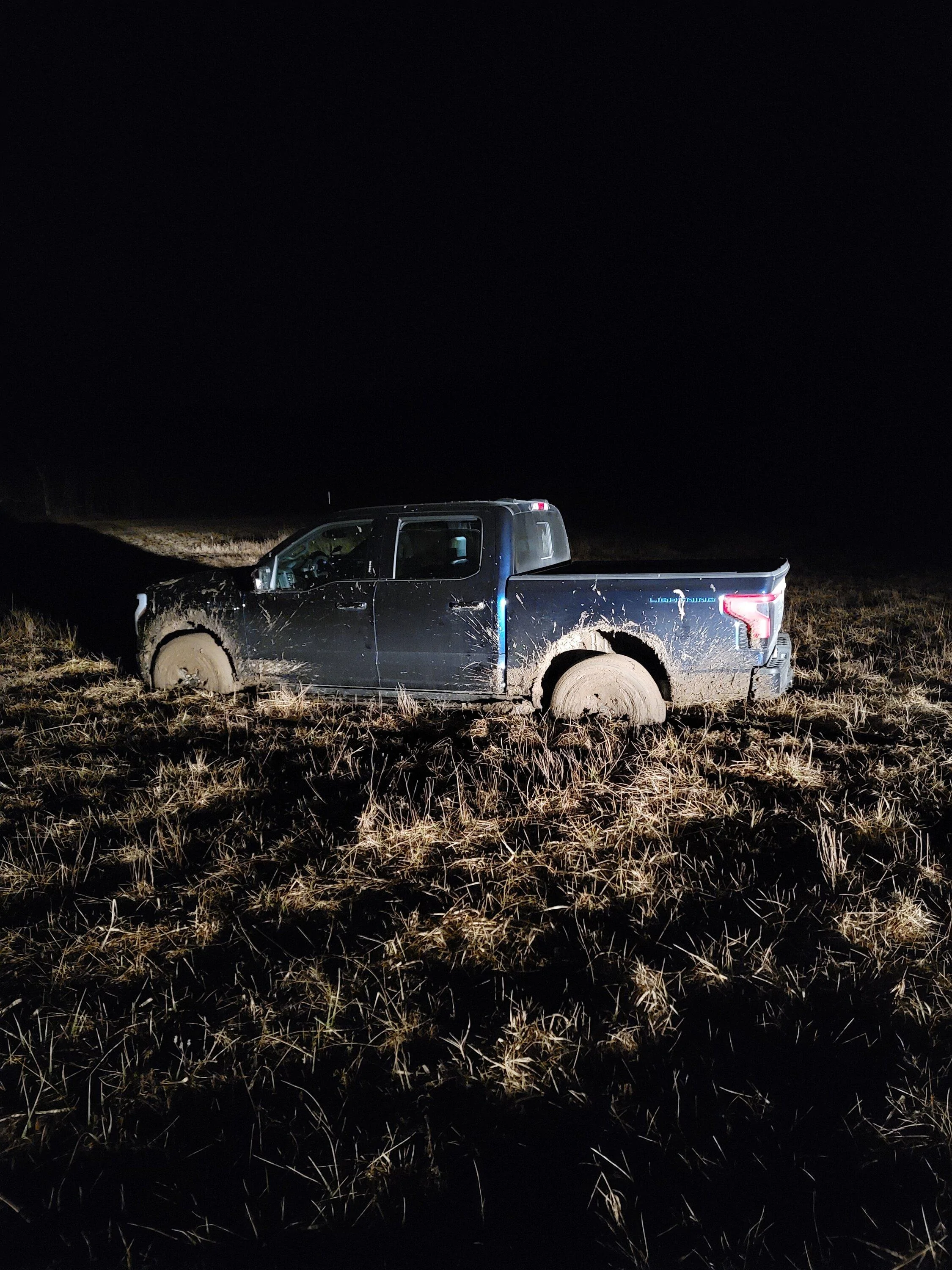 Ford F-150 Lightning Pics of Lightning Trucks Doing Truck Things. Post Yours! 📸 07007D9A-41DA-45D1-907D-210C66479A73