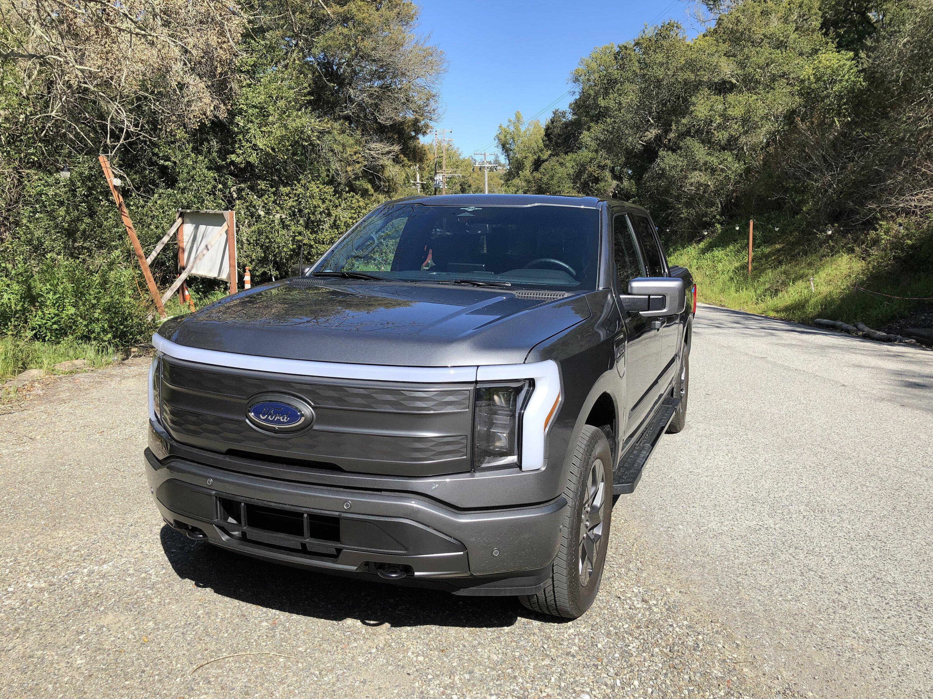 Ford F-150 Lightning 2023 Lightning Lariat Sold IMG_6188