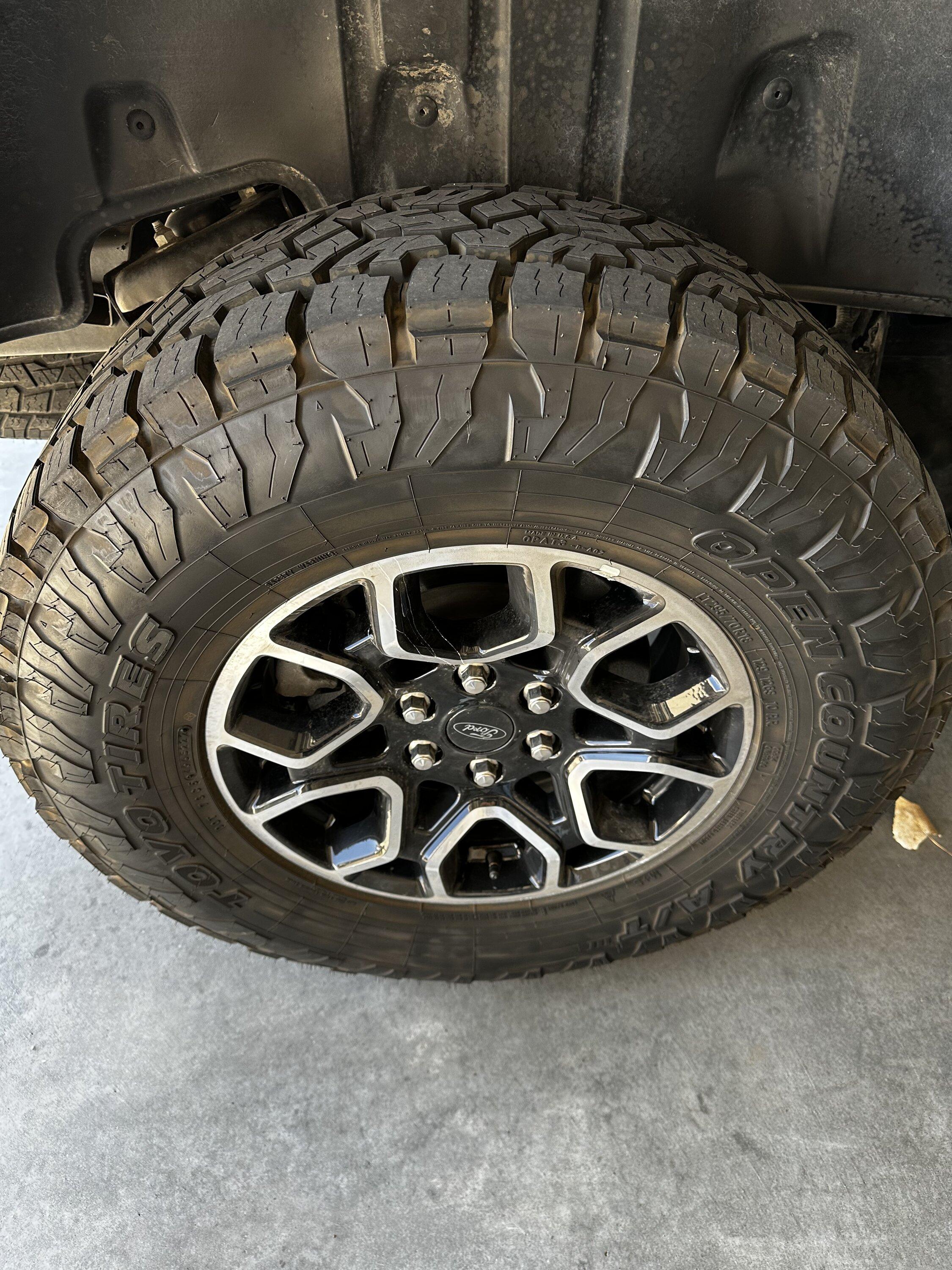 Ford F-150 Lightning Toyo Open Country AT3 295/70R18 FD9B3049-B6DC-4029-98BF-C7AEF53EAAFB