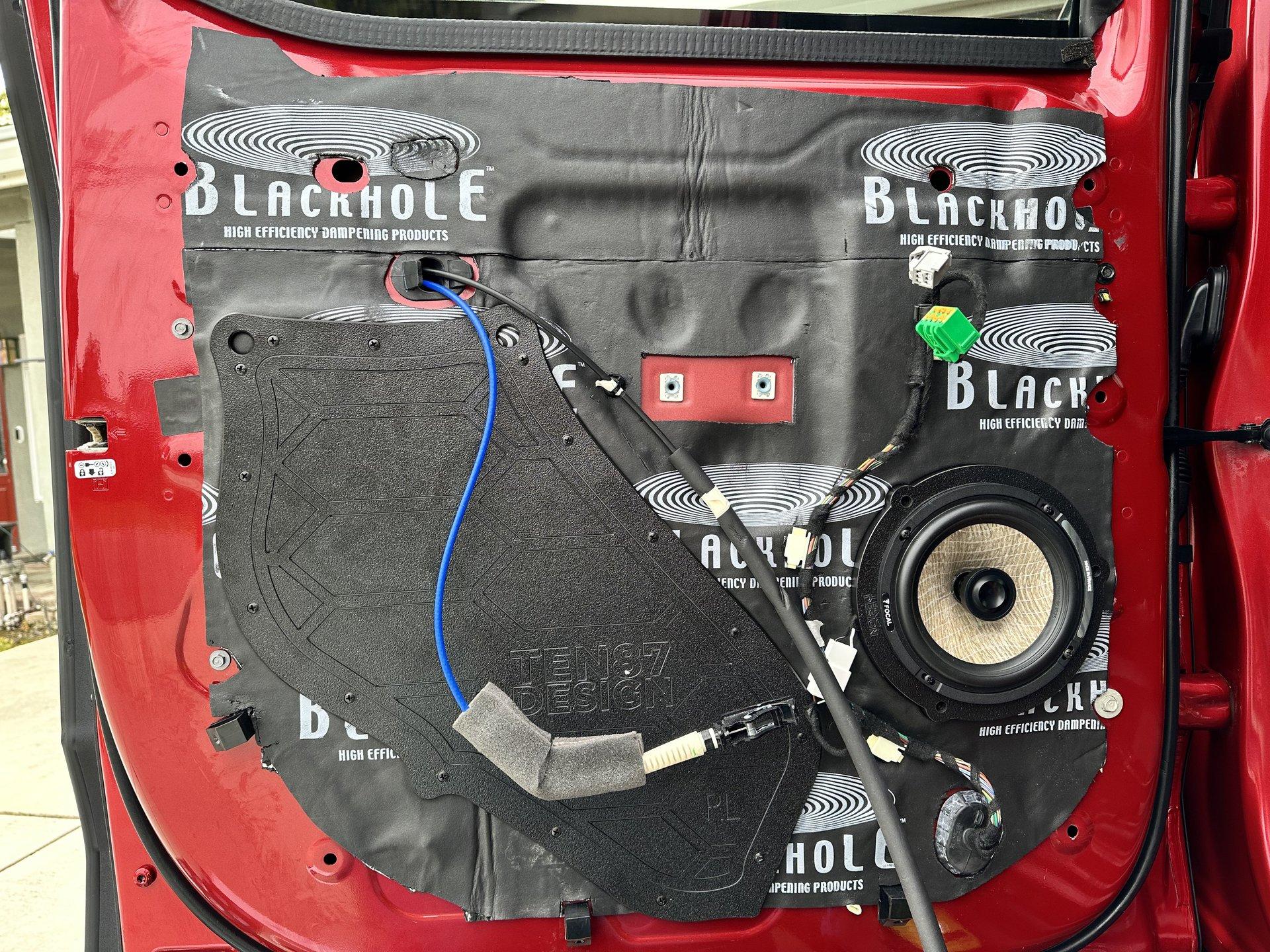 Ford F-150 Lightning Sounds Good Stereo Behind the Seat kit installation 29-plate-and-speaker-