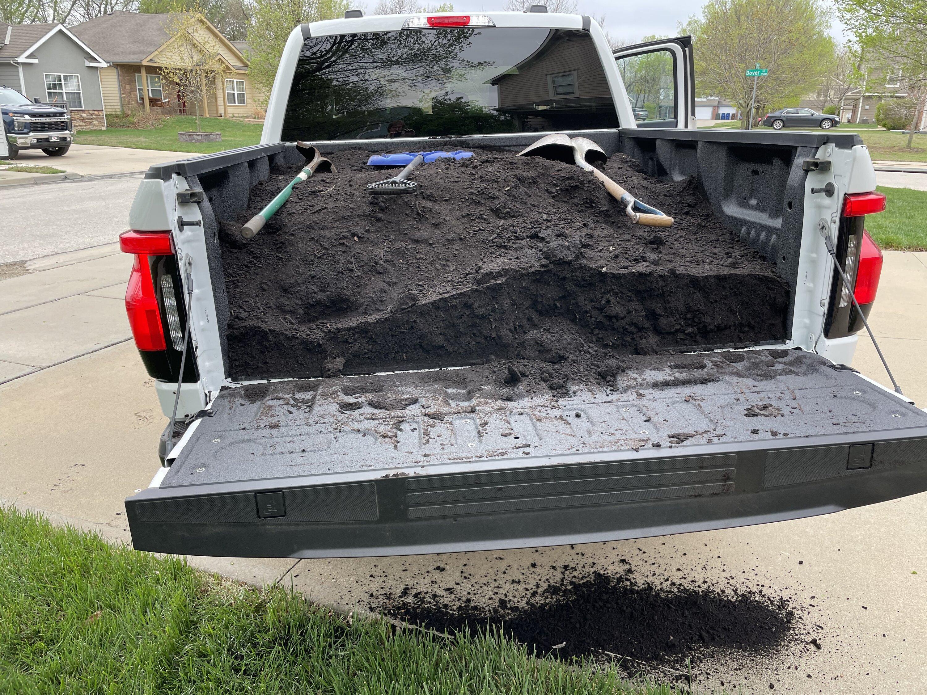 Ford F-150 Lightning Pics of Lightning Trucks Doing Truck Things. Post Yours! 📸 70326924256__5906A95E-B0E9-4DF8-A1E7-FC23A3CDCA3A