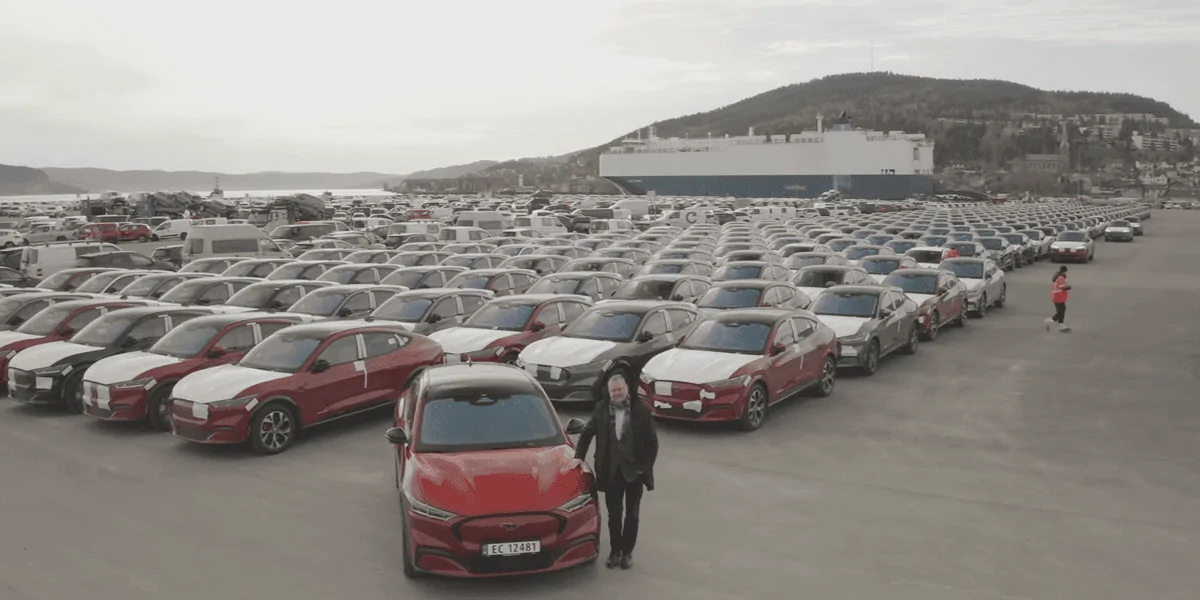 Ford F-150 Lightning F-150 Lightning Going Global with Norway Debut in 2024! ford-mustang-mach-e-norwegen