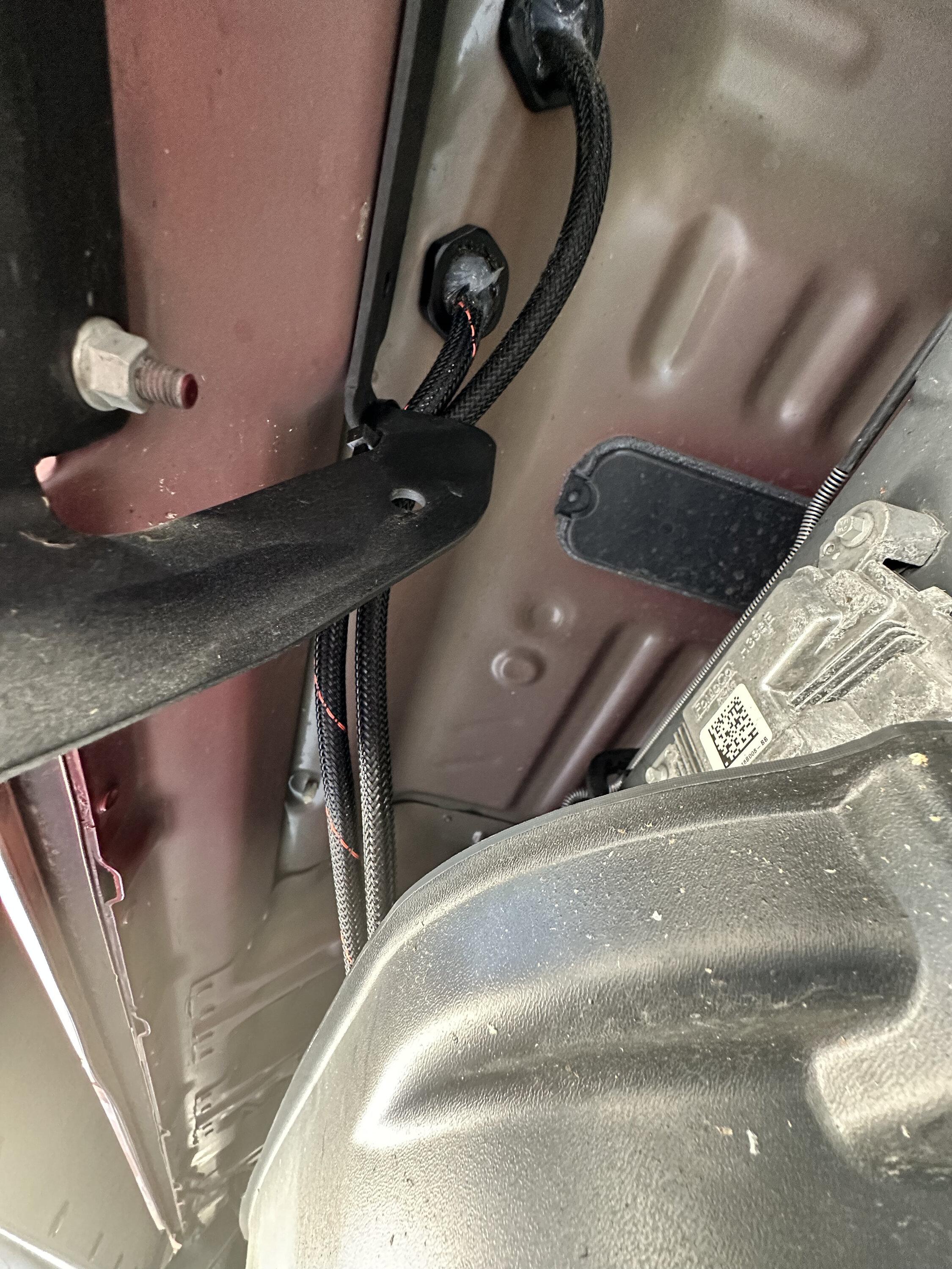 Ford F-150 Lightning Sounds Good Stereo Behind the Seat kit installation 10 up to glands