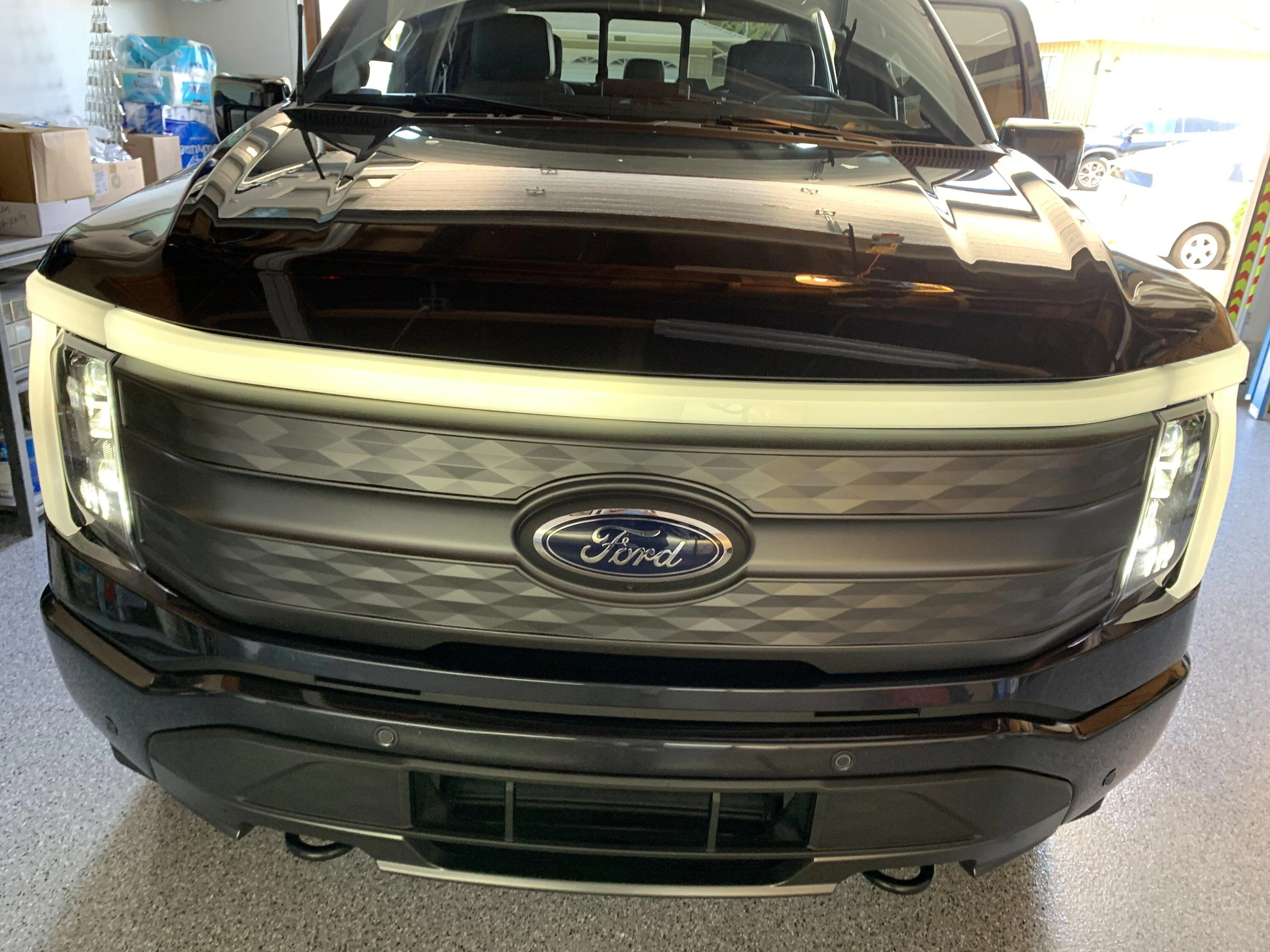 Ford F-150 Lightning Upper light bar has a slightly darken area - issue or normal? IMG_8154
