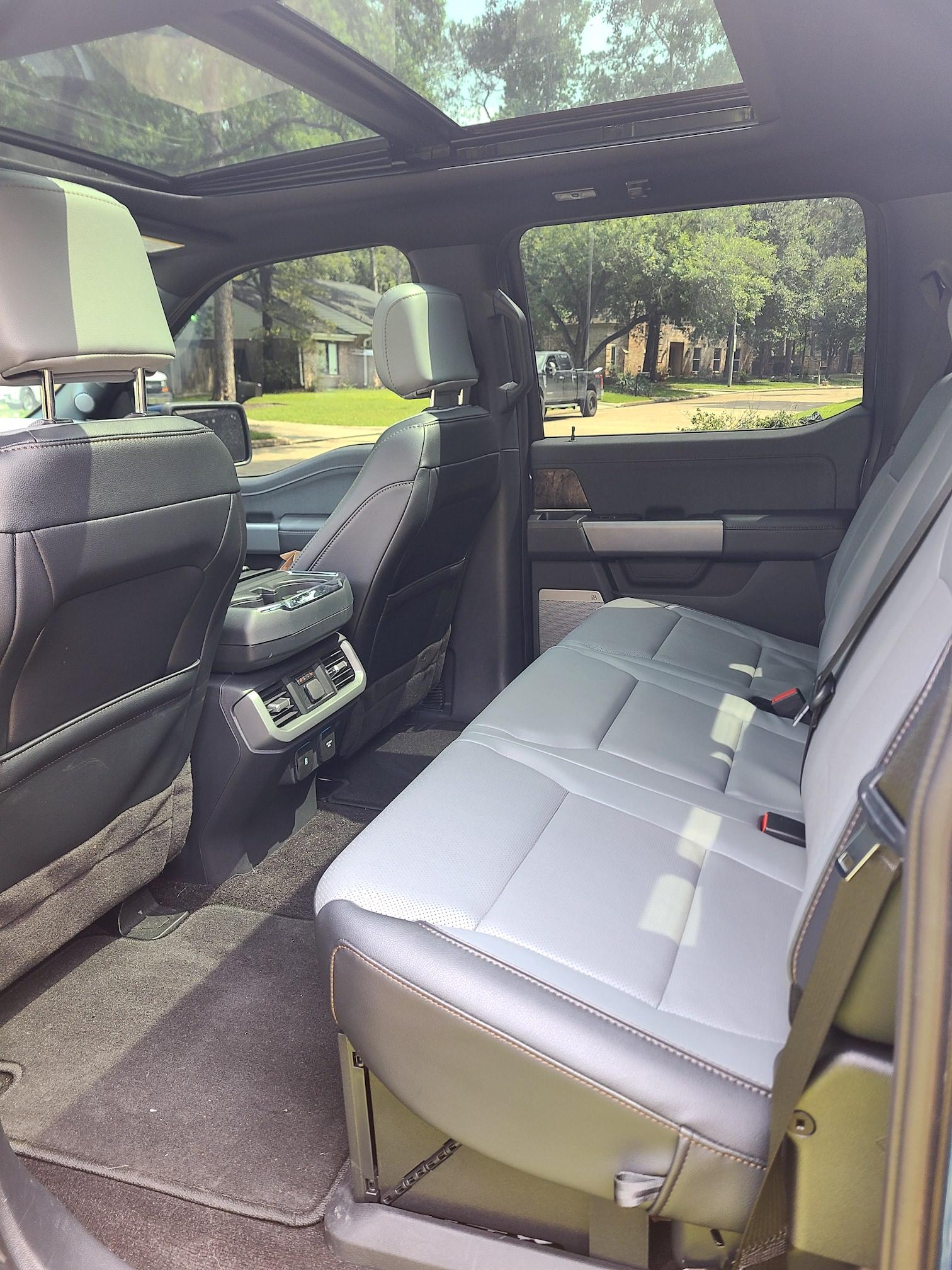 Ford F-150 Lightning FS - 2022 F-150 Lightning Lariat Extended Range (Atlas Blue) - $71,000 20230511_151155