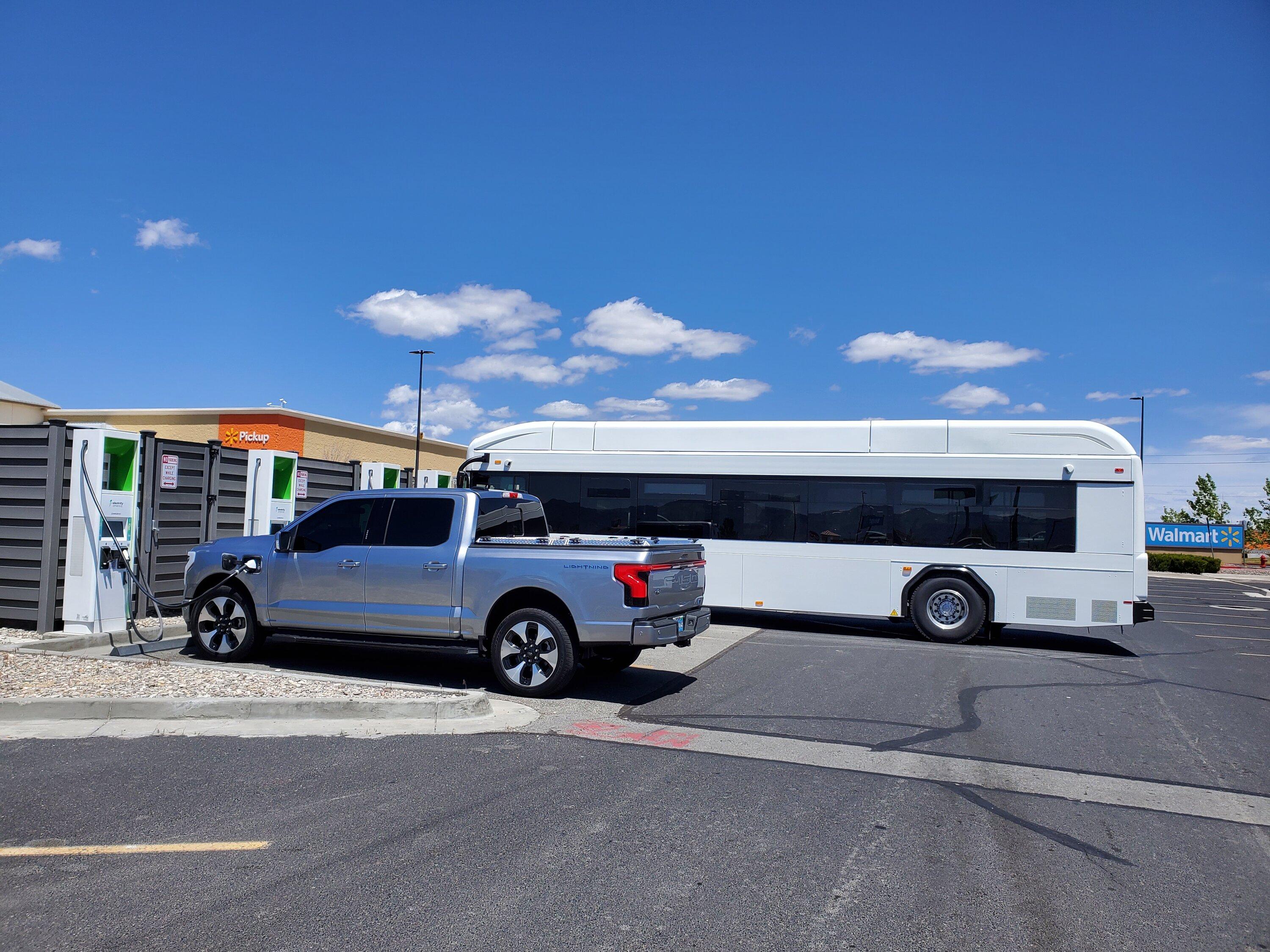 Ford F-150 Lightning Anyone install Diamondback tonneau cover on Lightning? 20230511_124009