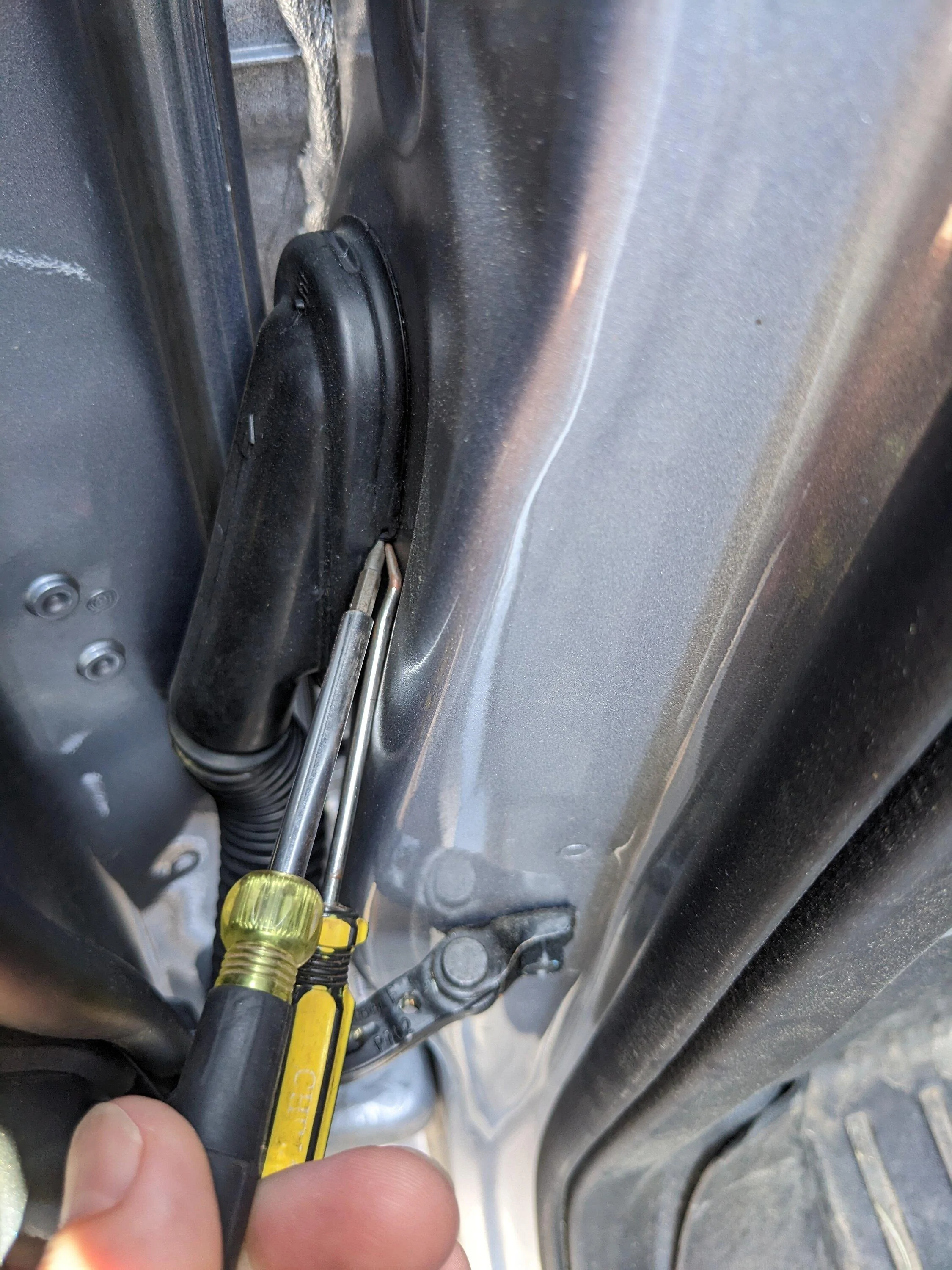 Ford F-150 Lightning DIY: Installing Passive Entry To A 2022 F-150 Lightning XLT pxl_20230531_155801307-jpg