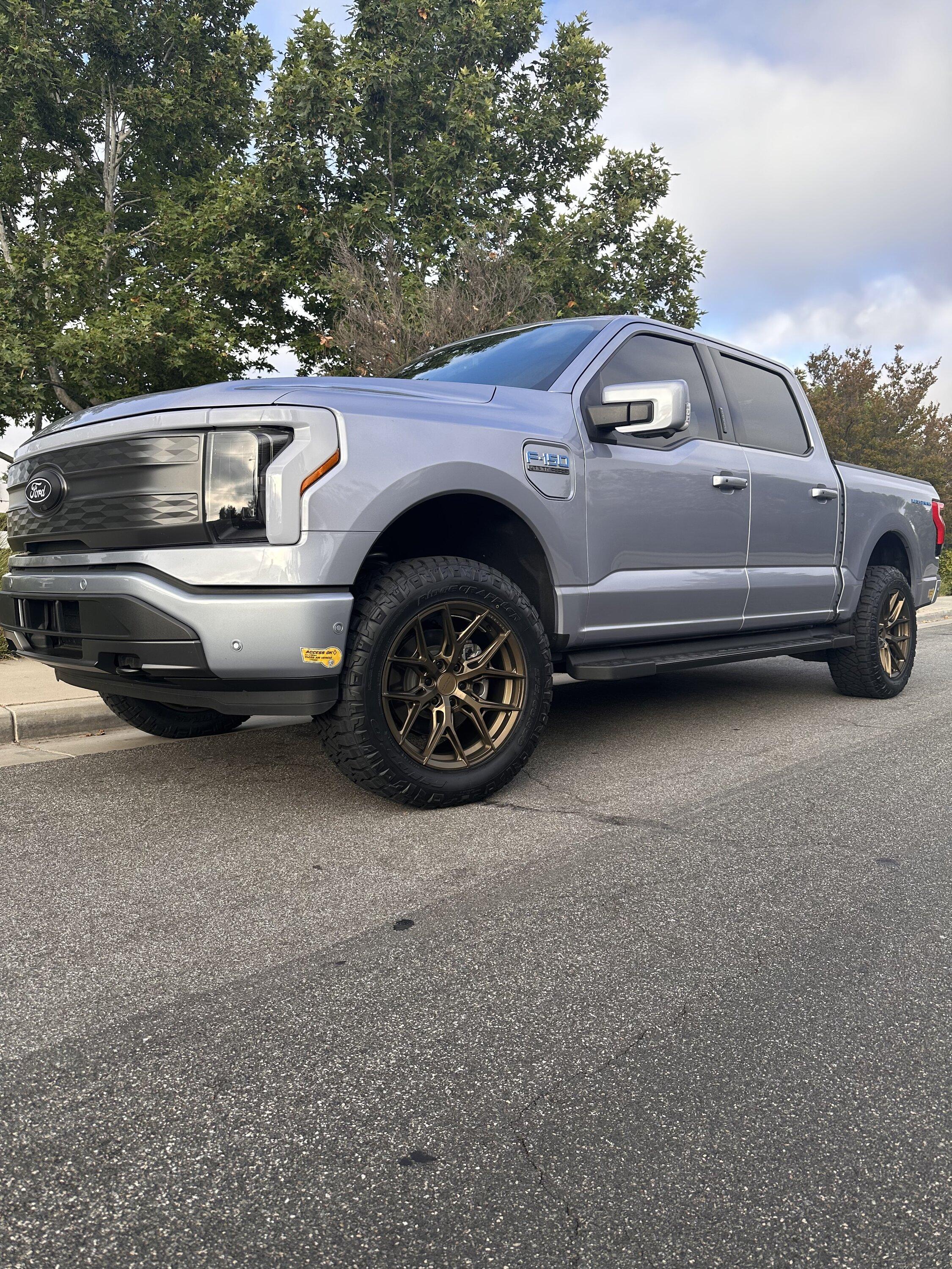 Ford F-150 Lightning 🙋‍♂️ What Did You Do To Your Lightning Today? IMG_2375