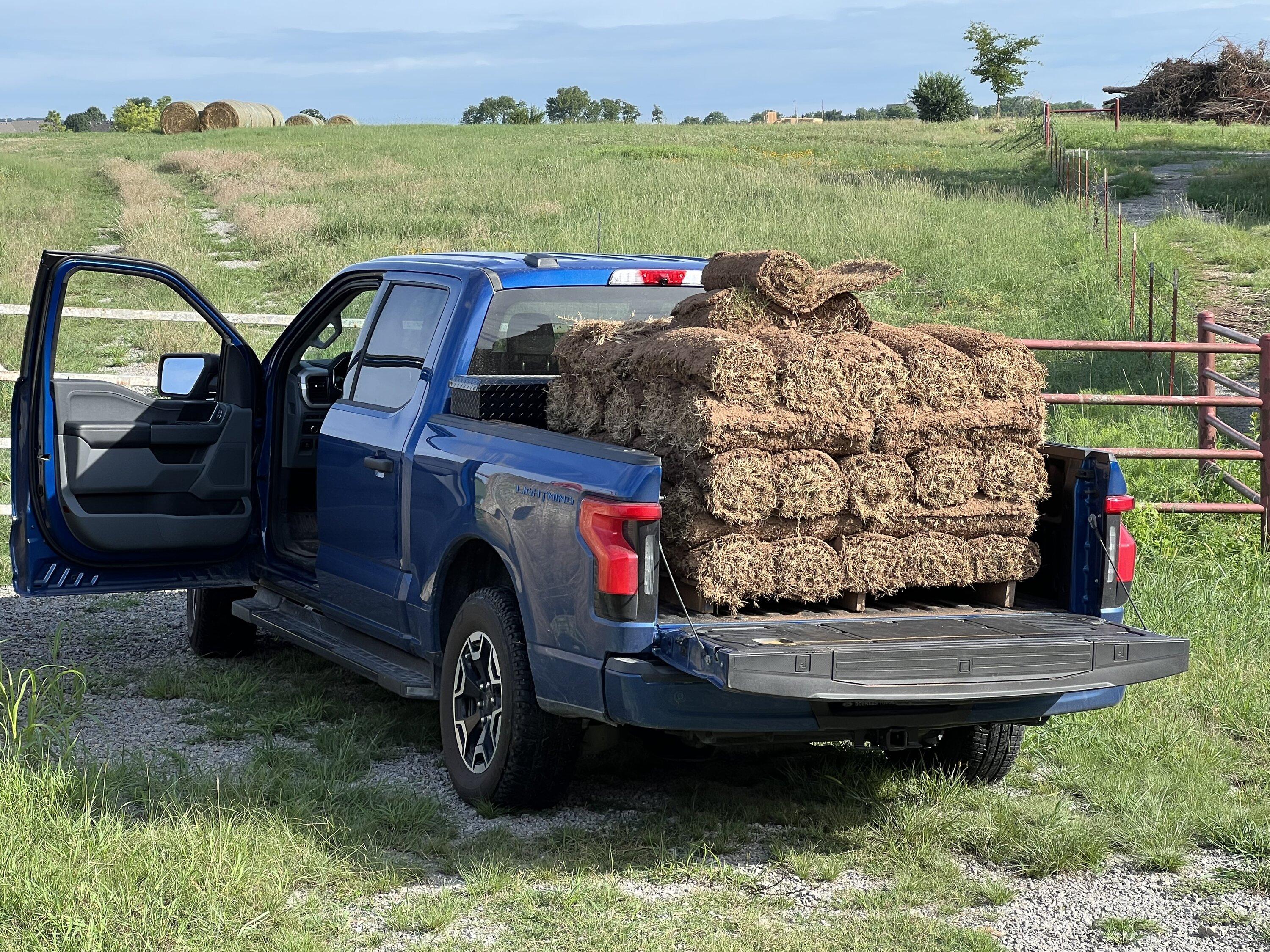 Ford F-150 Lightning Pics of Lightning Trucks Doing Truck Things. Post Yours! 📸 IMG_7703