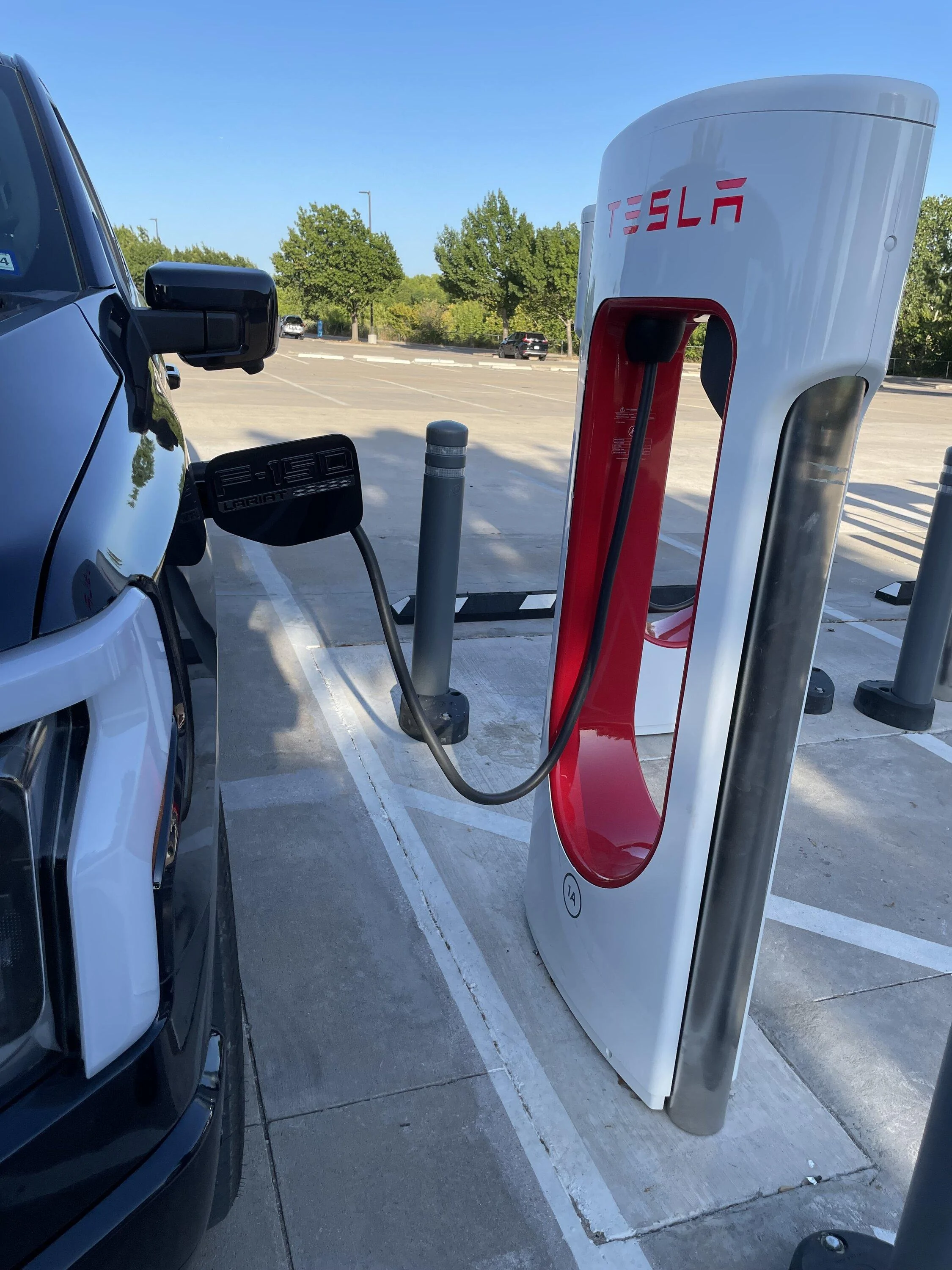 Ford F-150 Lightning Will New Tesla Superchargers have Magic Docks? IMG_4540