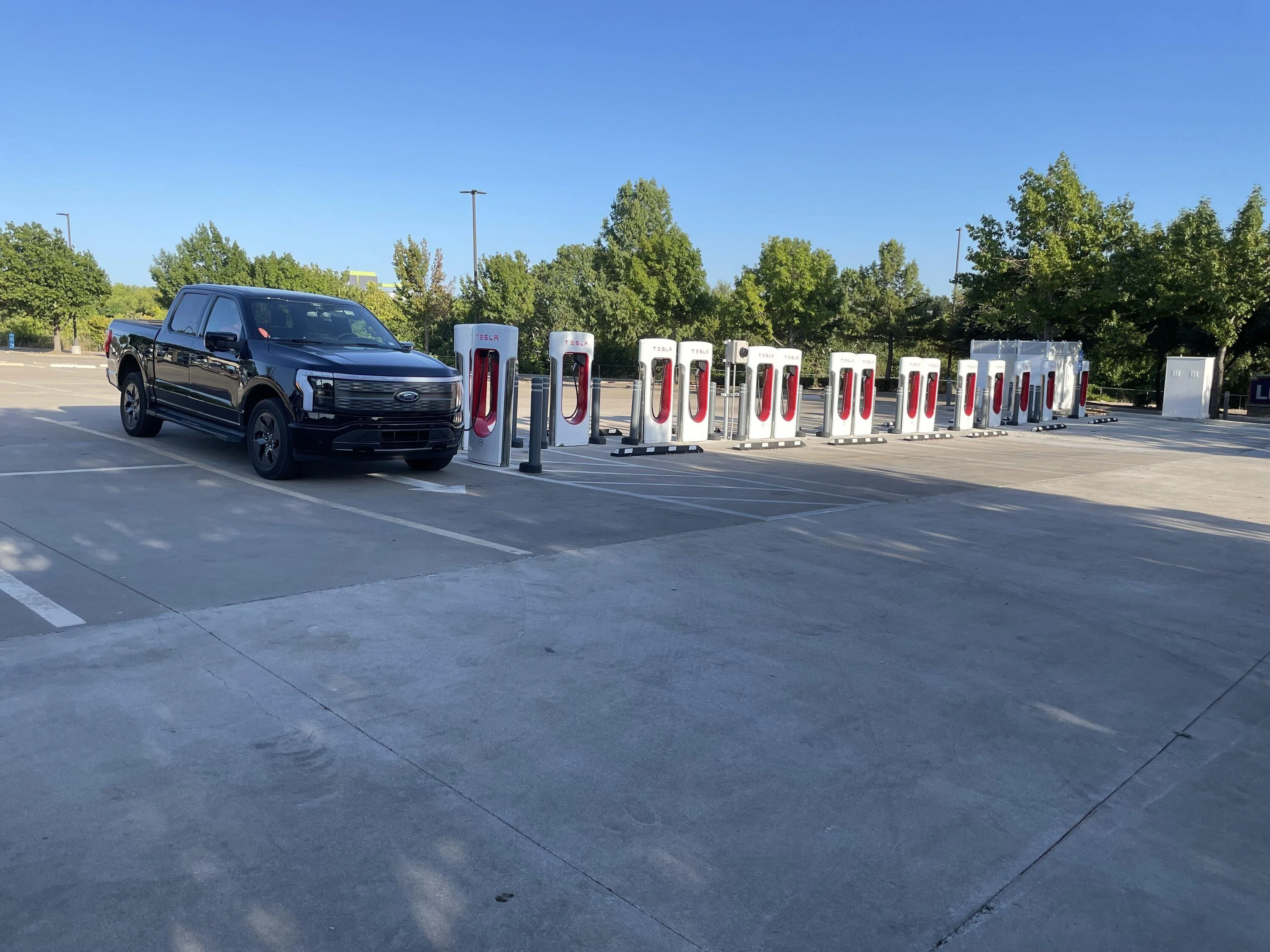 Ford F-150 Lightning Will New Tesla Superchargers have Magic Docks? IMG_4536