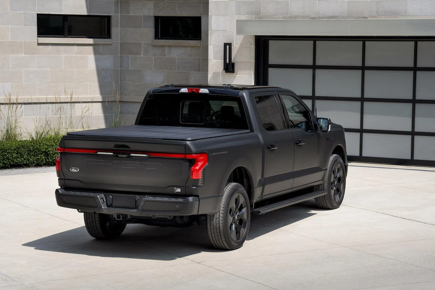 Ford F-150 Lightning New F-150 Lightning Platinum Black Limited Edition Revealed F-150 Lightning Platinum Black Tonneau Cover