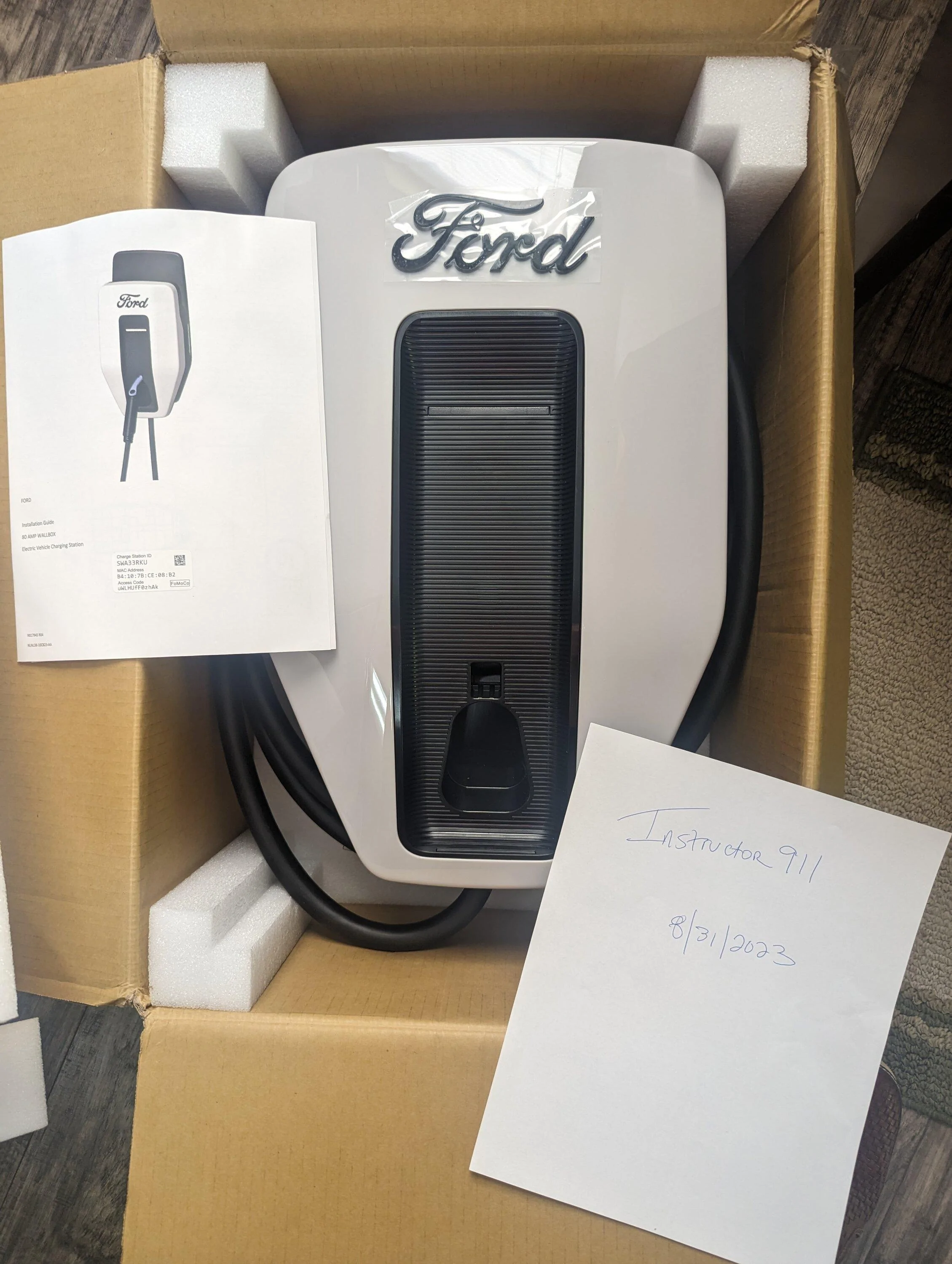 Ford F-150 Lightning SOLD 80 AMP Ford charger New In Box $650 PXL_20230831_222056836