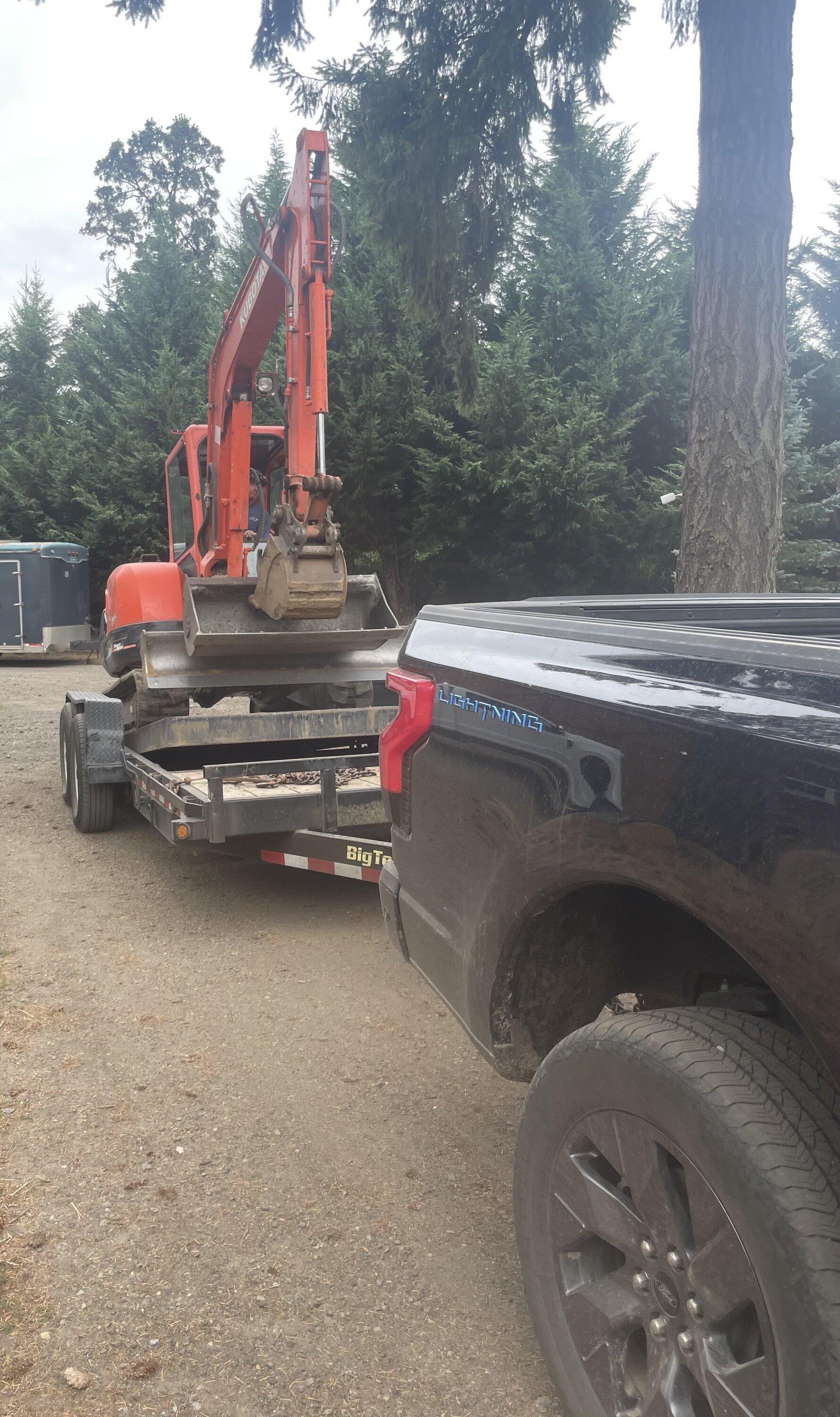Ford F-150 Lightning Pics of Lightning Trucks Doing Truck Things. Post Yours! 📸 IMG_3618