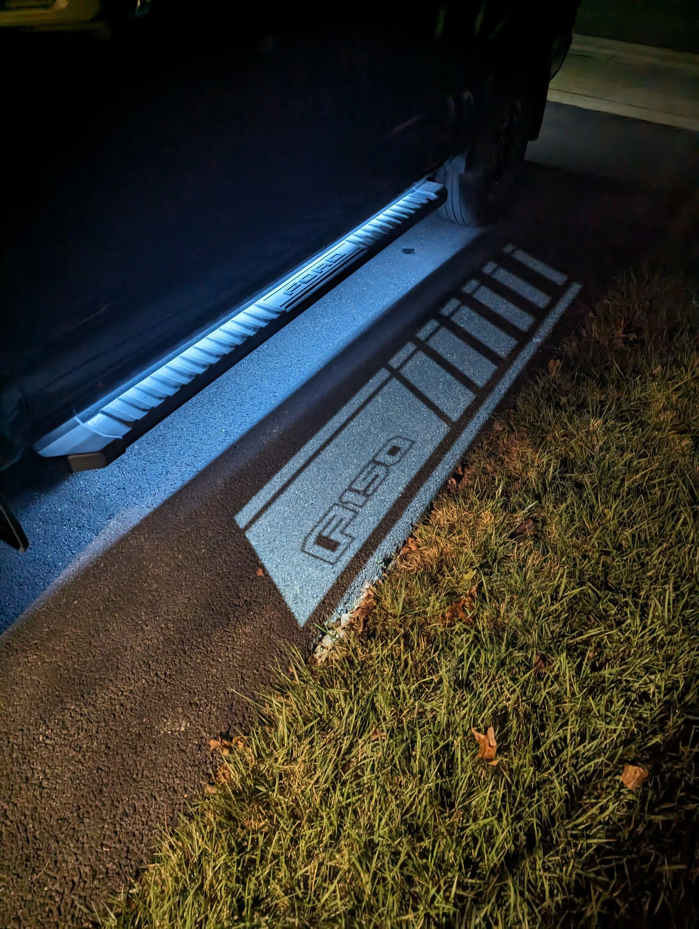 Ford F-150 Lightning Anyone have this Puddle Light mod to project logos instead of light.. or similar? PXL_20230921_094325576
