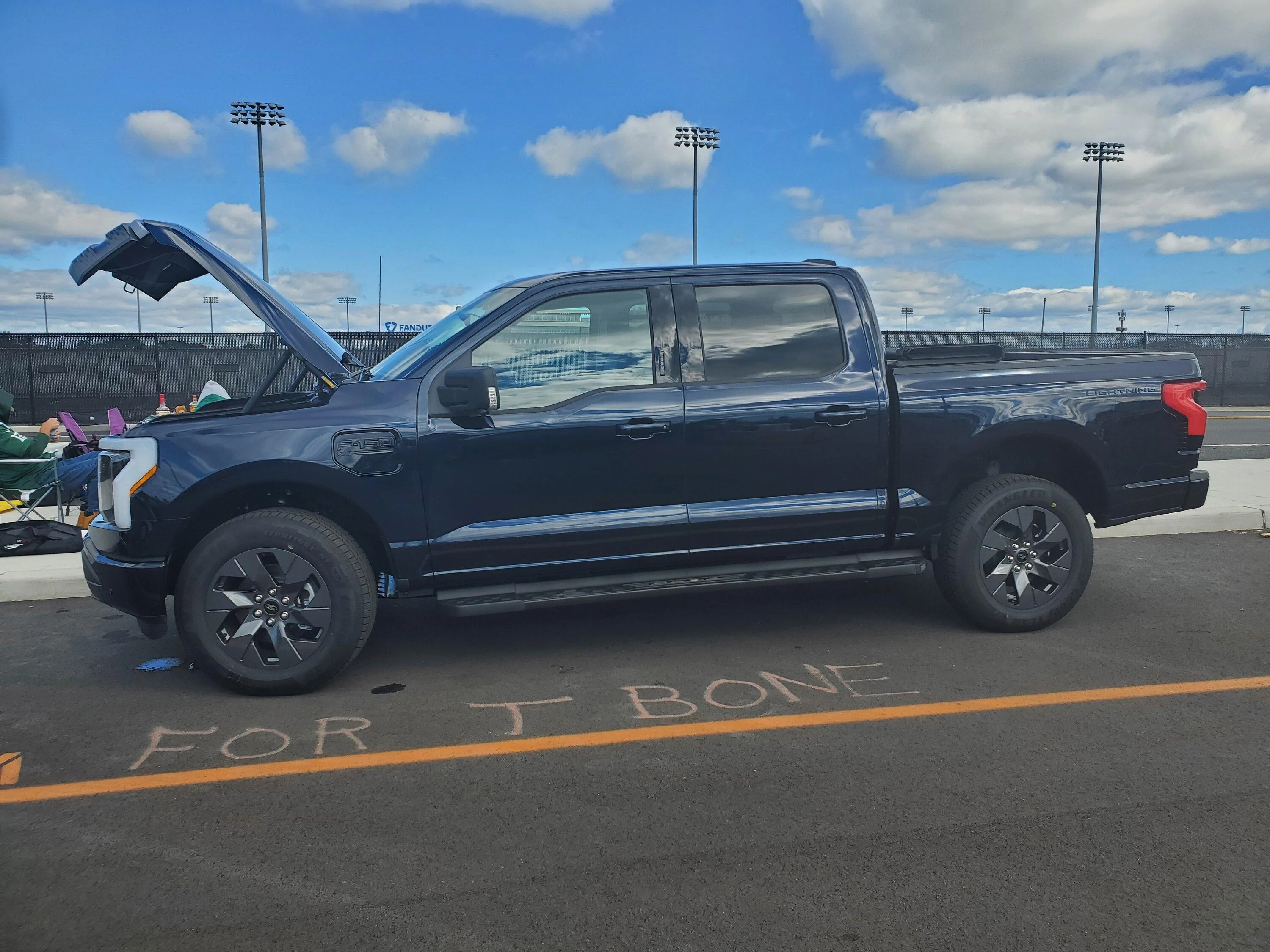 Ford F-150 Lightning ✅ 8/21/2023 Lightning Build Week Group (MY2023) 20231015_130639
