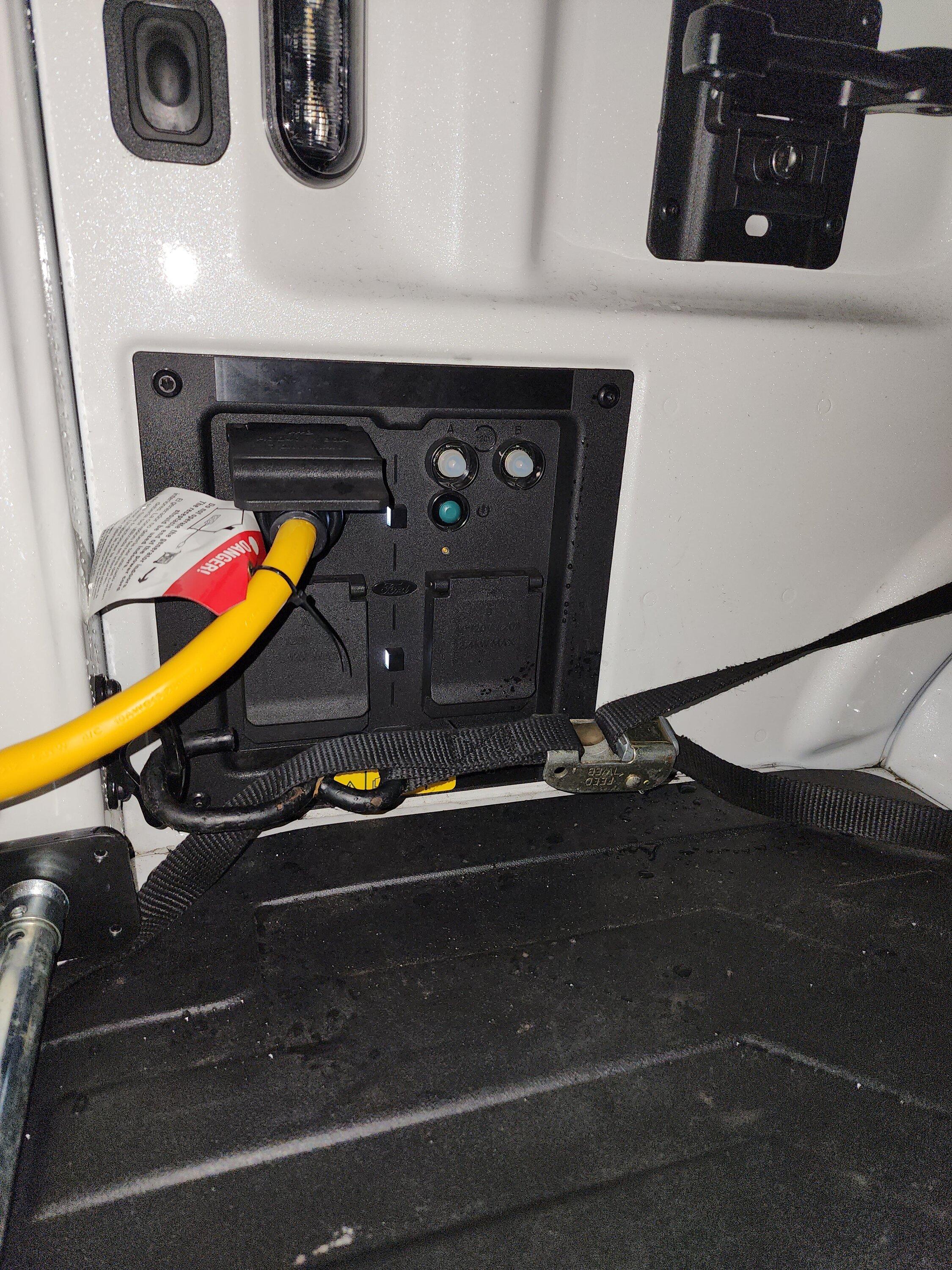 Ford F-150 Lightning Power out. All good. No noise! Pro Power Onboard to the rescue 20231016_192259