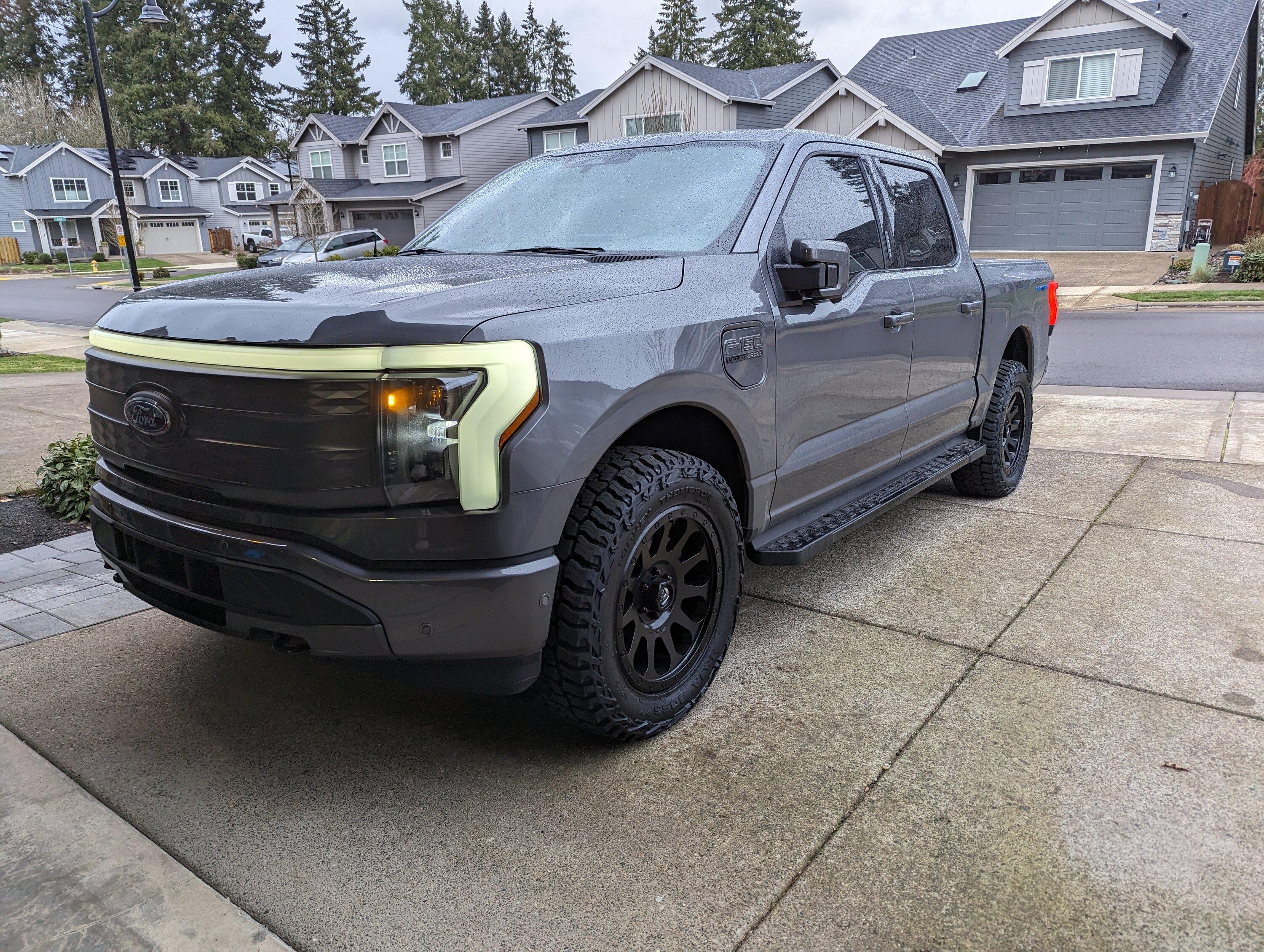 Ford F-150 Lightning 20x9 +20 Pics? PXL_20230323_145506944.MP (1)