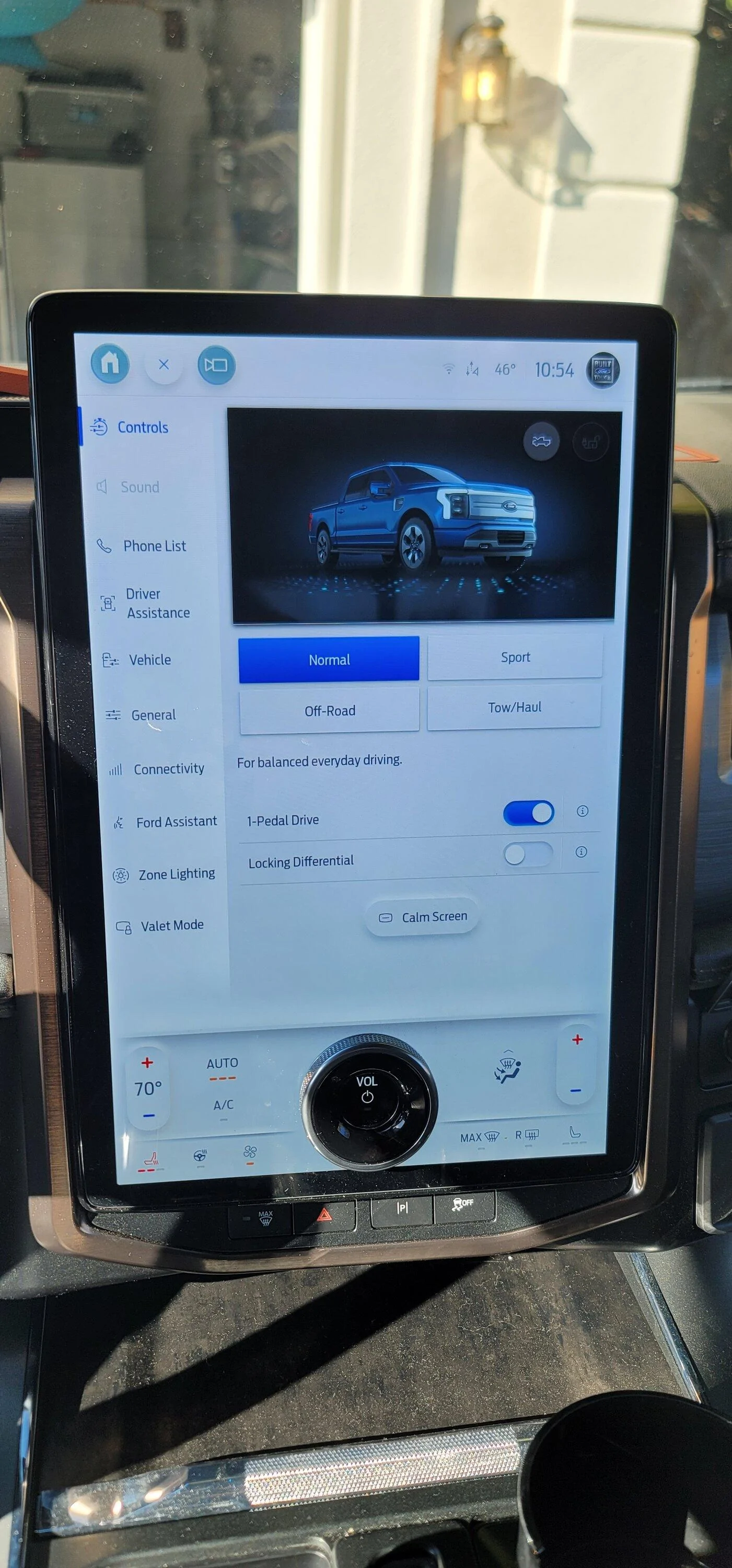 Ford F-150 Lightning Missing buttons on my SYNC screen? 20231103_105503