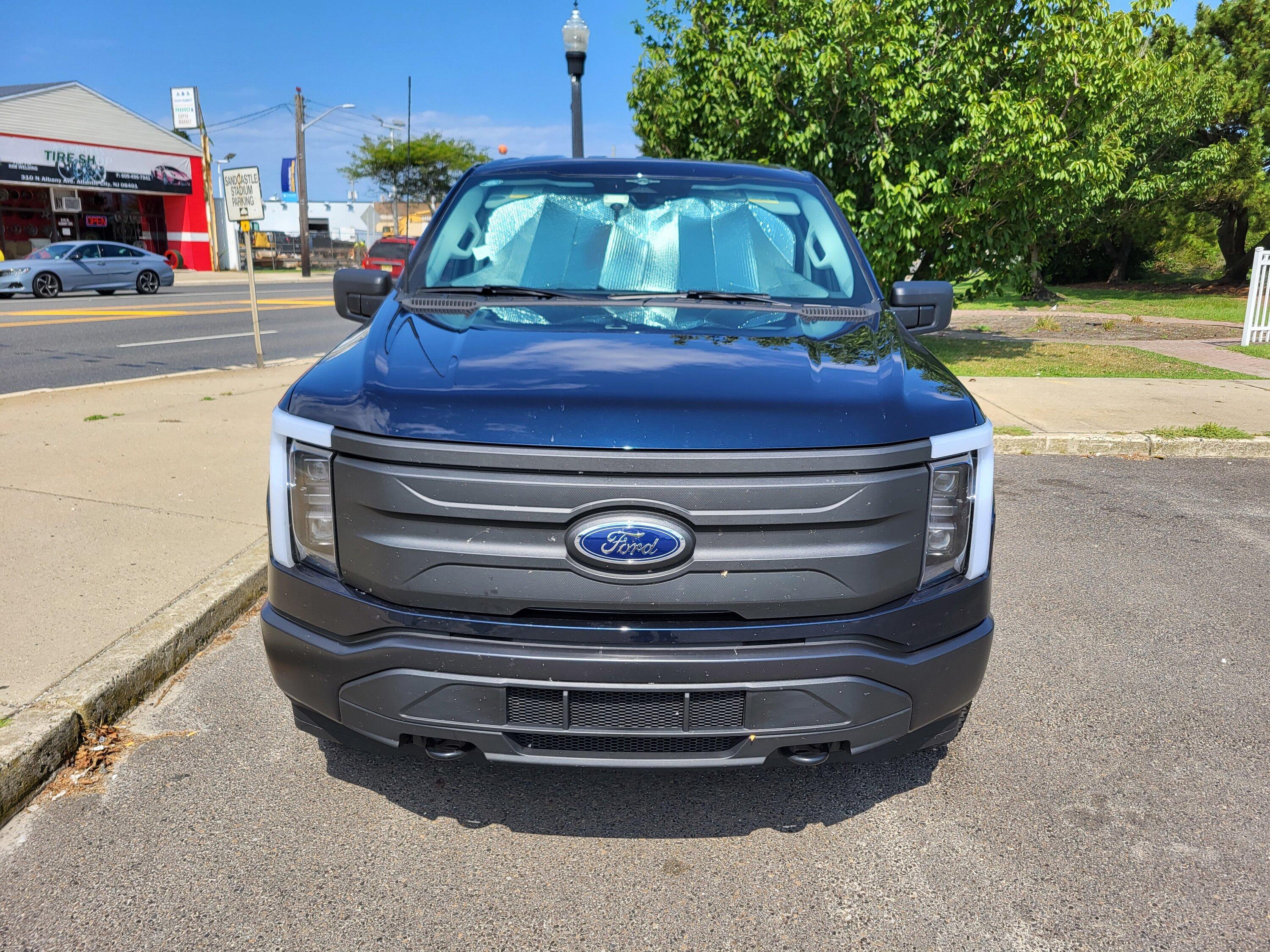 Ford F-150 Lightning 2023 PRO Lightning Antimatter Blue for sale 20230818_105842