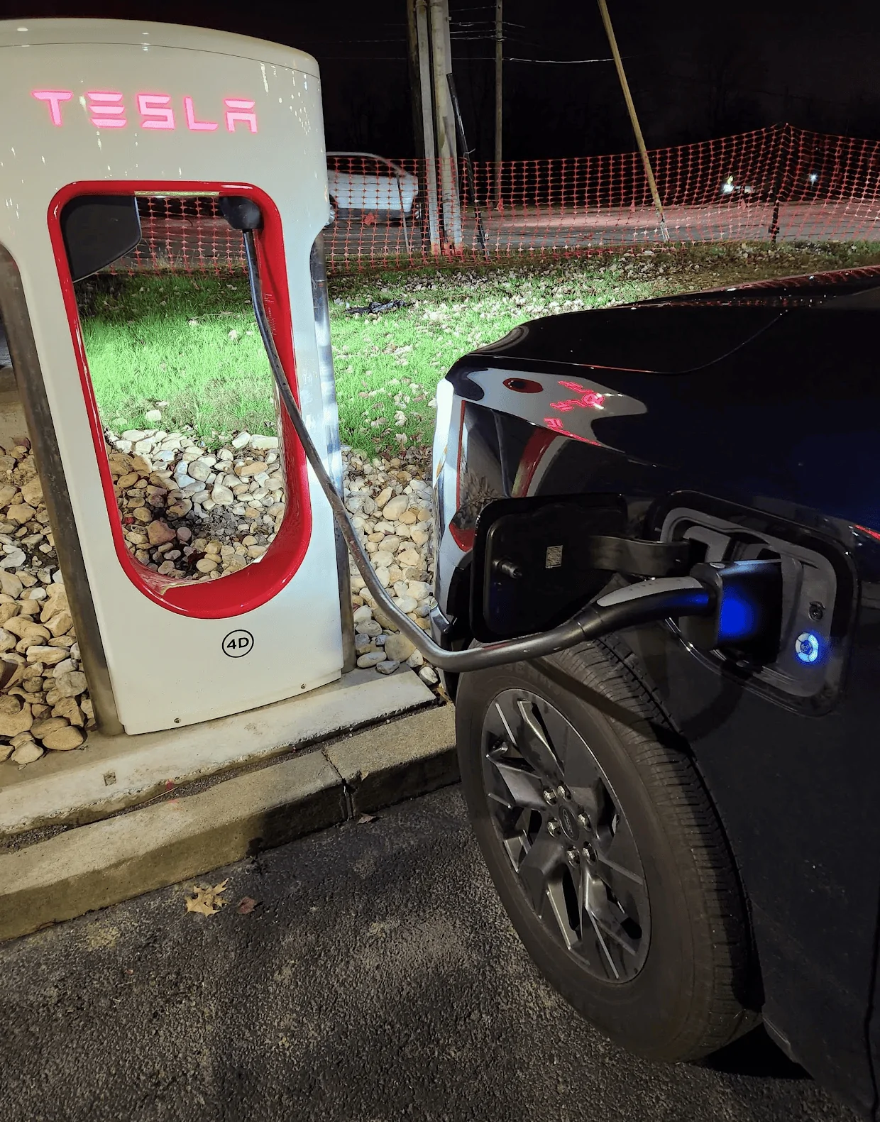 Ford F-150 Lightning Tesla Supercharger network now up to 66 locations with Magic Dock (4/17/24) 1701131744584