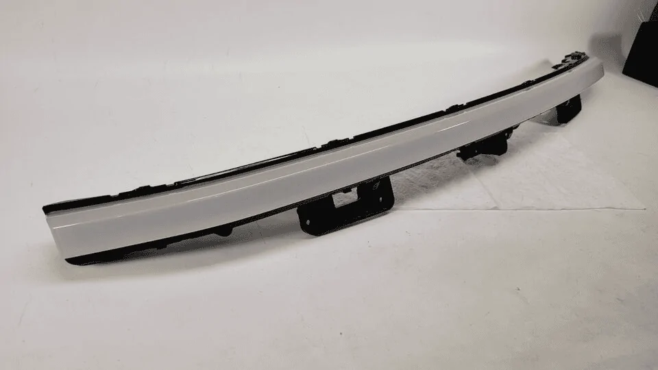 Ford F-150 Lightning RGB front light bar 1703175442690