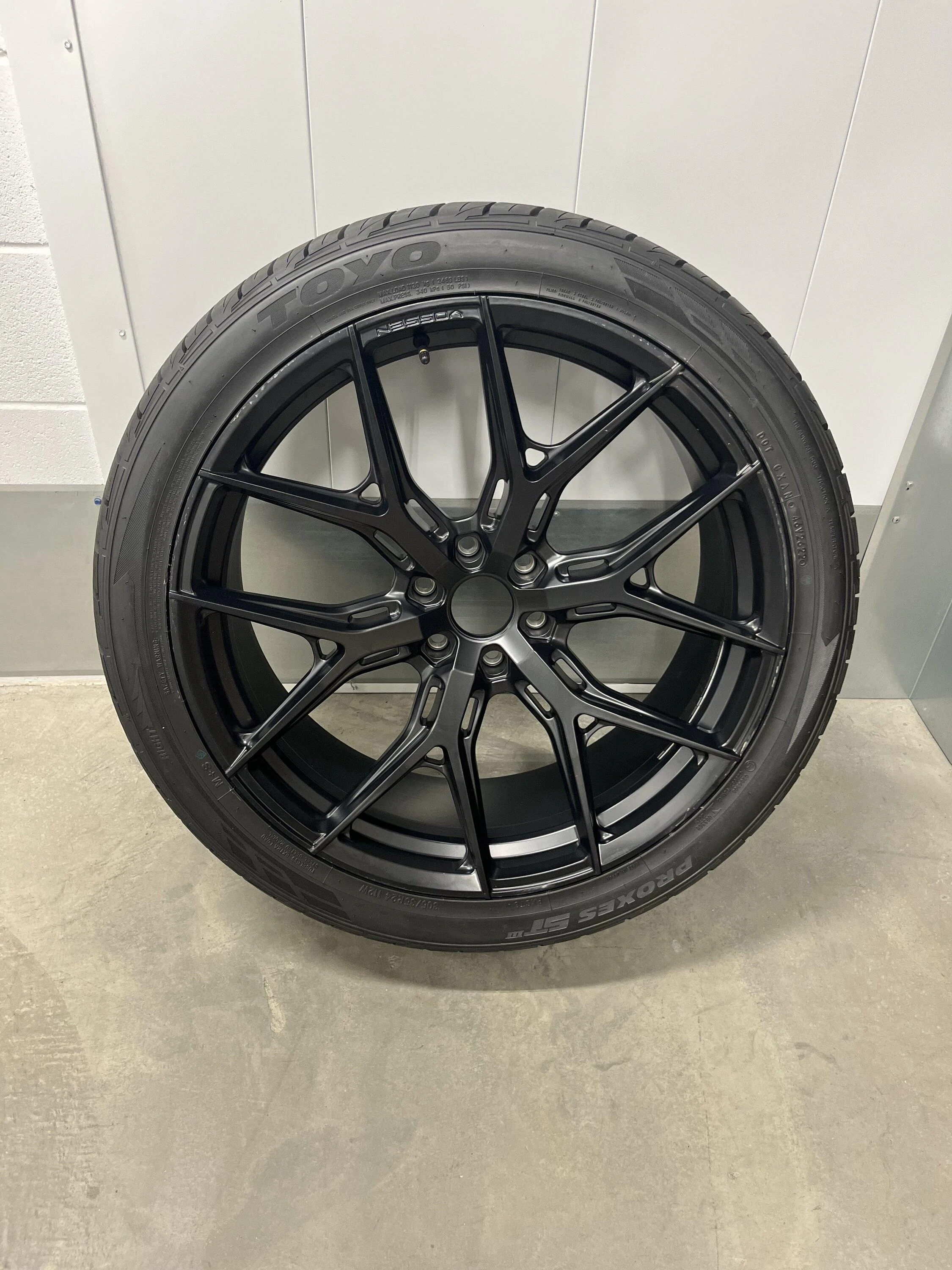 Ford F-150 Lightning 24" Vossen HF6–4 Wheels and Toyo Tires 24s Wheels 1