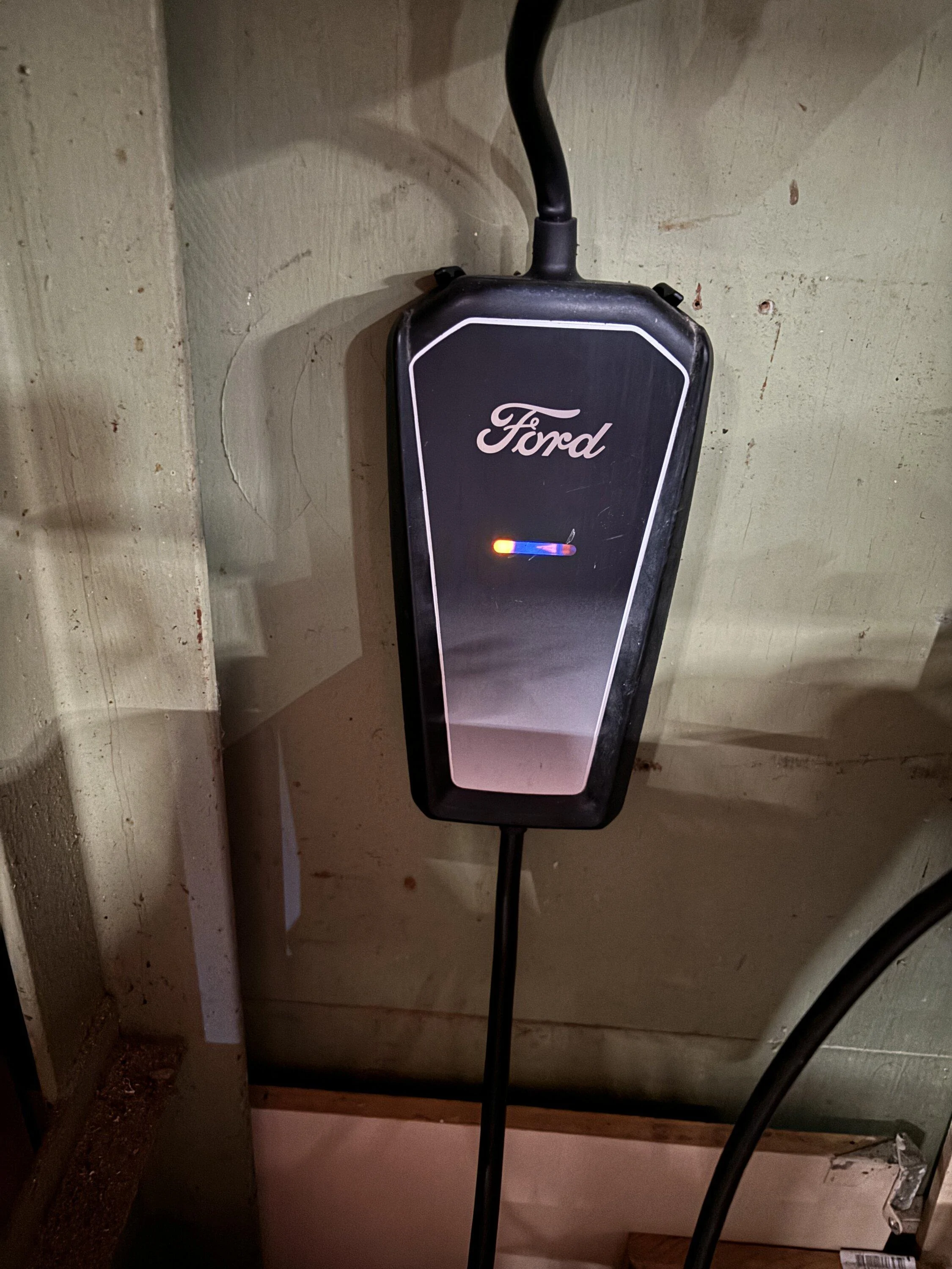 Ford F-150 Lightning Question for 240V Portable Charger Users IMG_5960