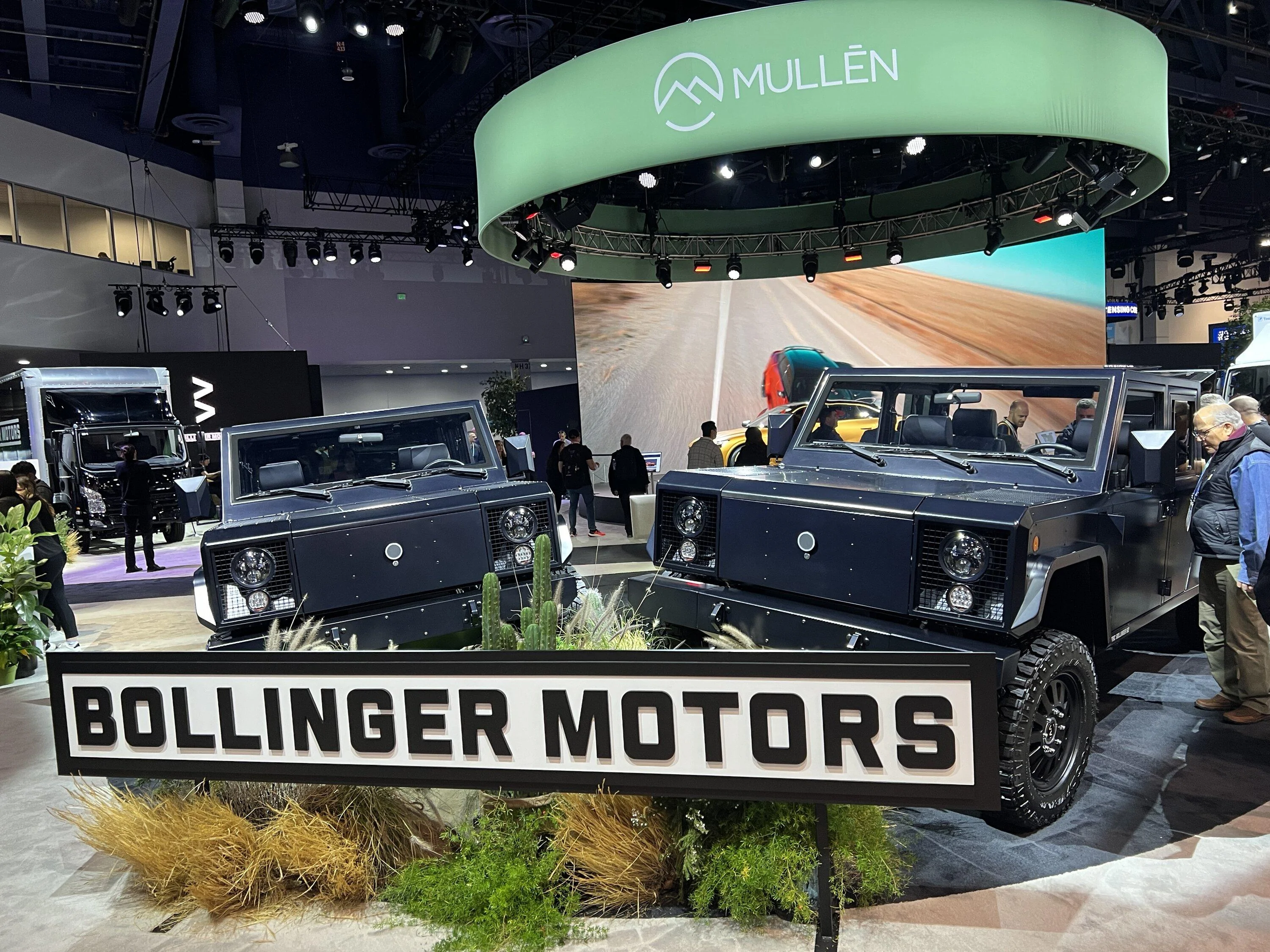 Ford F-150 Lightning Fun EVs spotted at CES IMG_4944