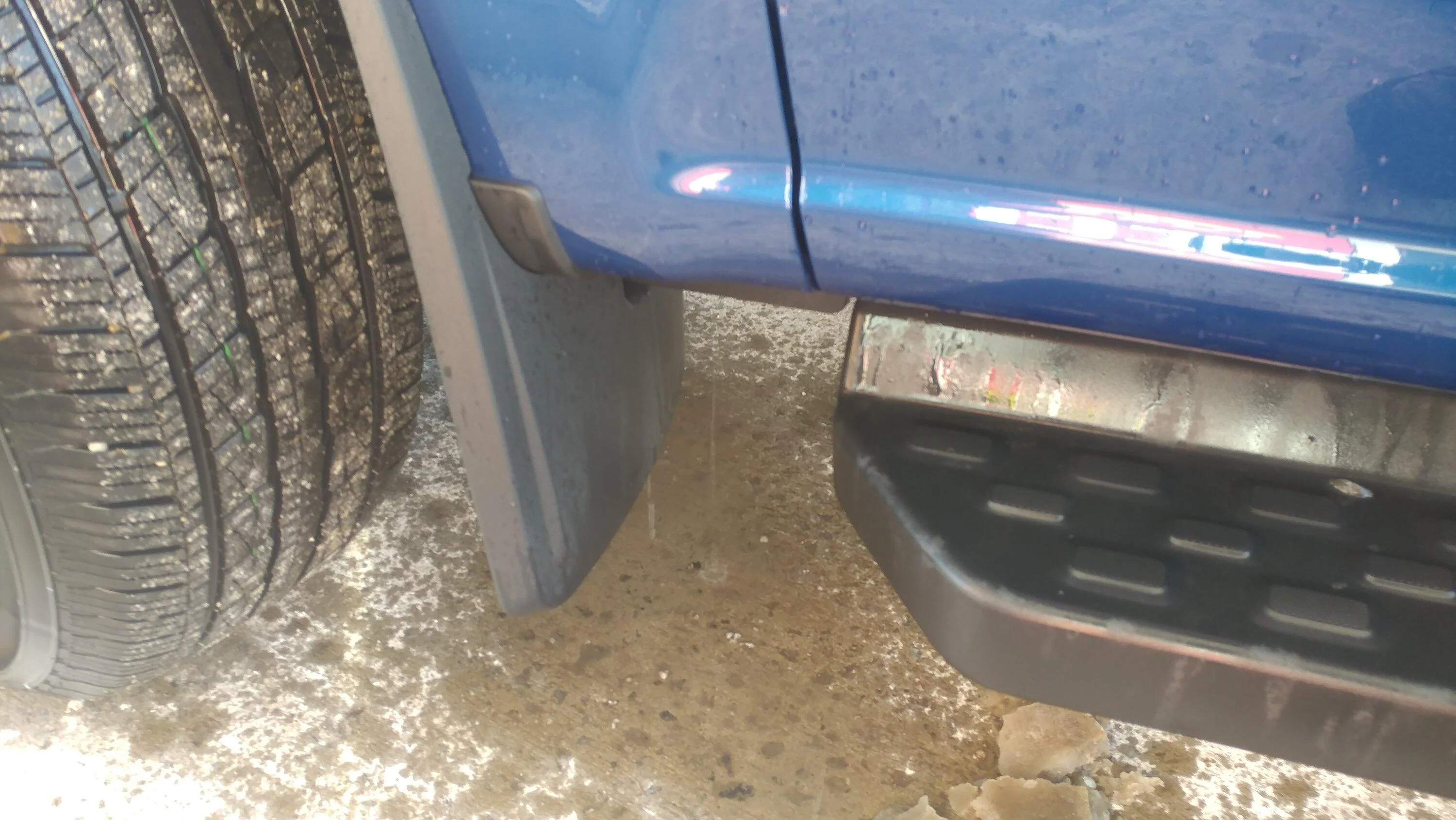 Ford F-150 Lightning Anything new in the mudflap department? 20240115_111538