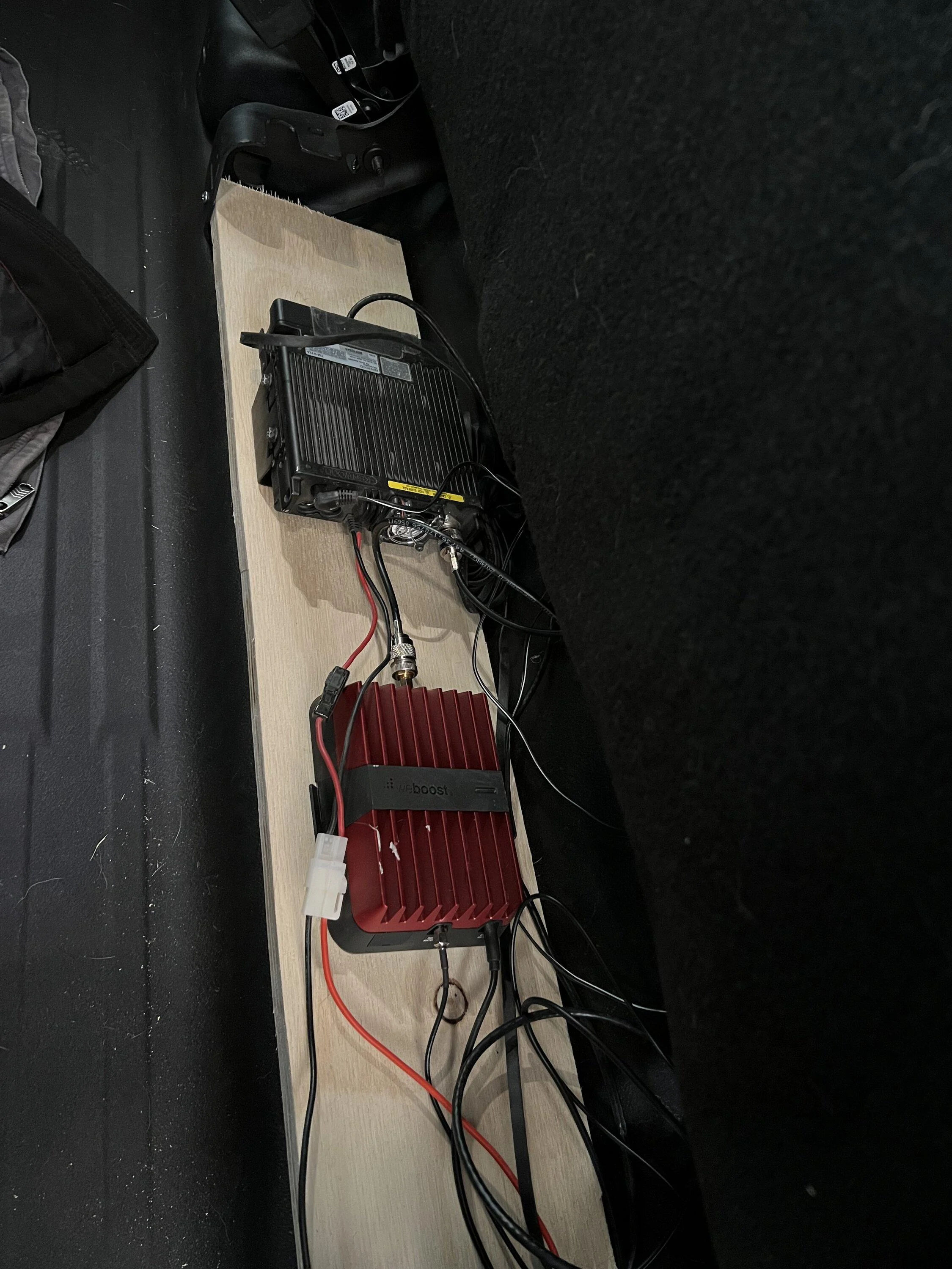 Ford F-150 Lightning 2023 Lightning Pro ER 2-Way Radio Install IMG_4934