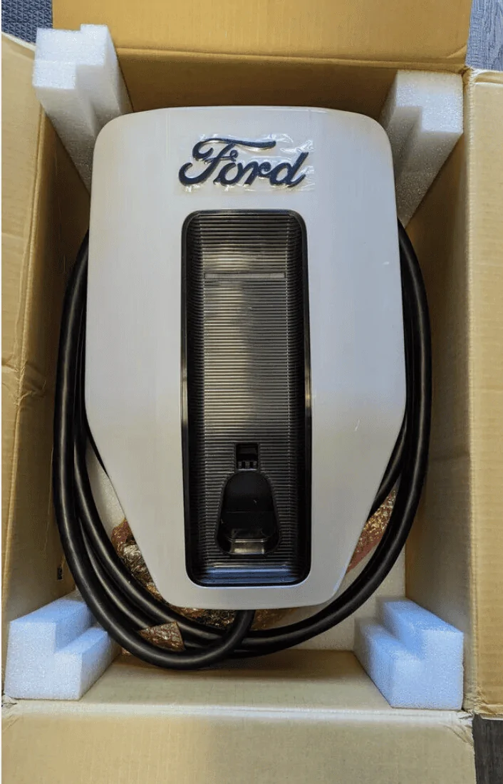 Ford F-150 Lightning Ford Charge Station Pro - 500.00 plus shipping Screenshot 2024-02-05 at 7.44.31 PM