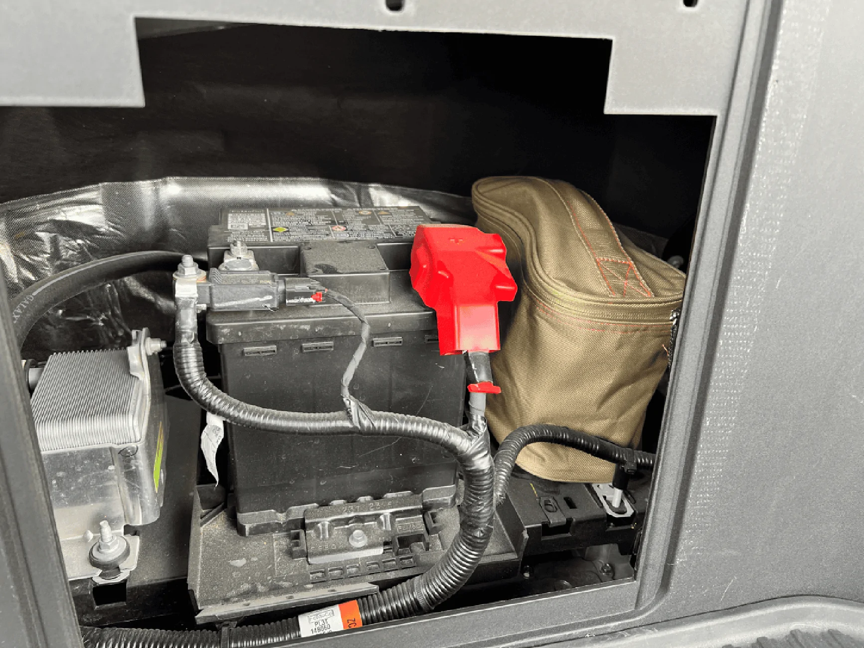 Ford F-150 Lightning On board air compressor mod IMG_4065