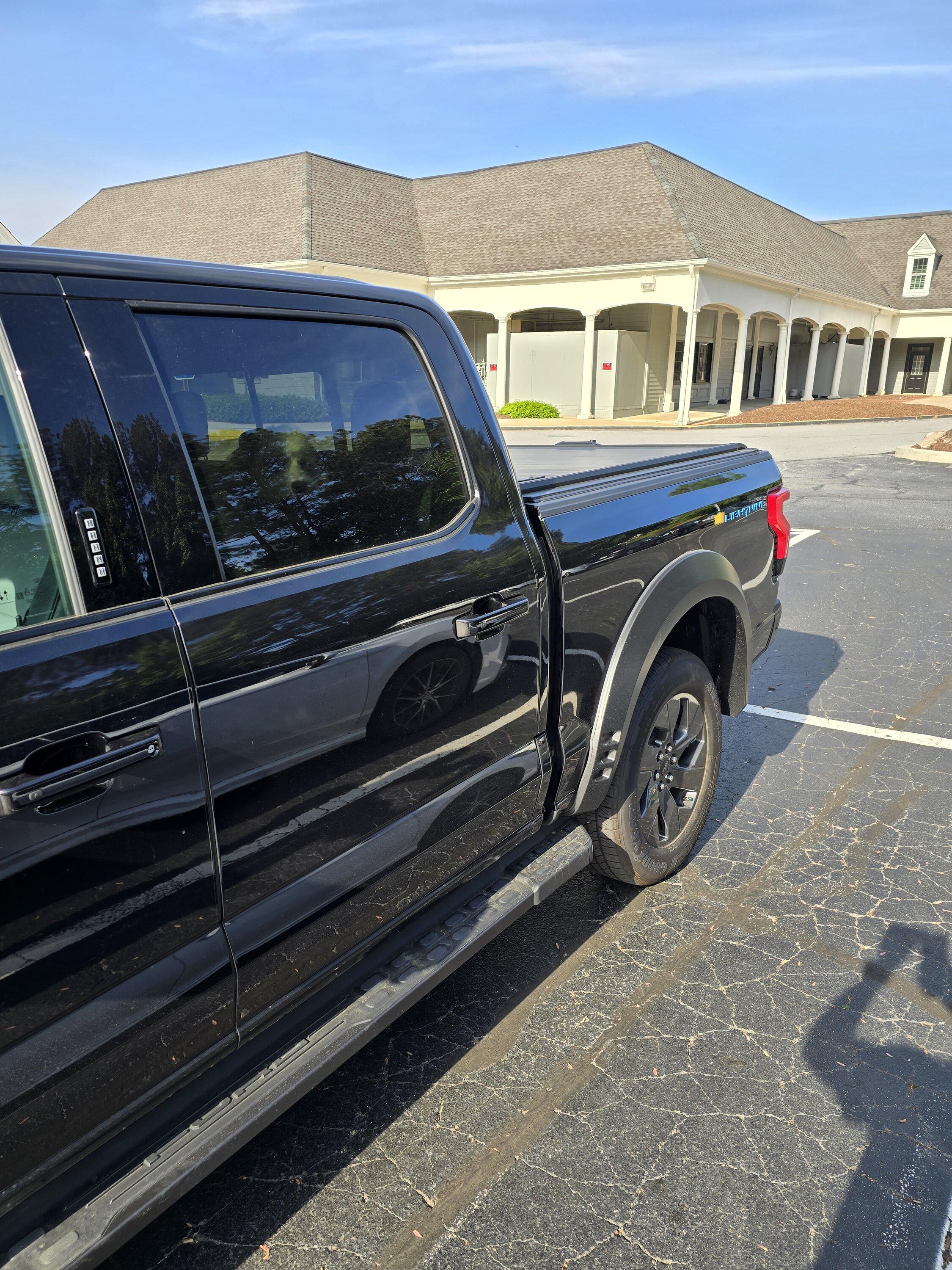 Ford F-150 Lightning Fender Flares installed 1000002647