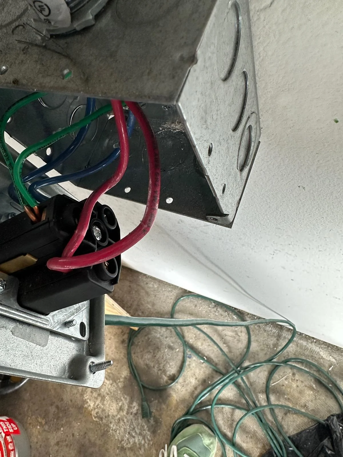 Ford F-150 Lightning 208 3P/ NEMA 14-50 wiring/ 460 volt cornucopia IMG_8298