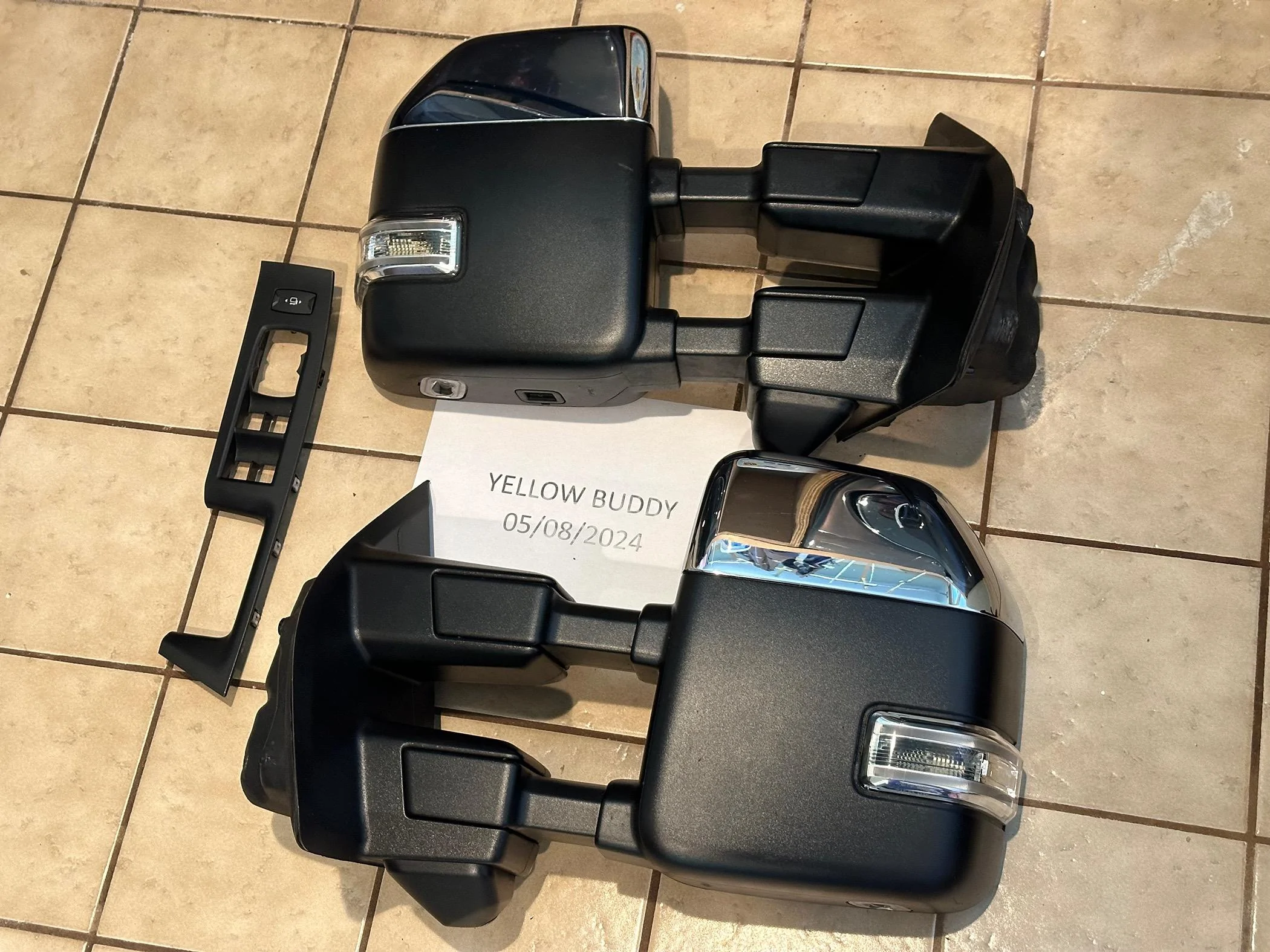 Ford F-150 Lightning FS: OEM Tow Mirrors BLIS / 360 Camera / Dimming / Power Folding / Power Telescope IMG_5488