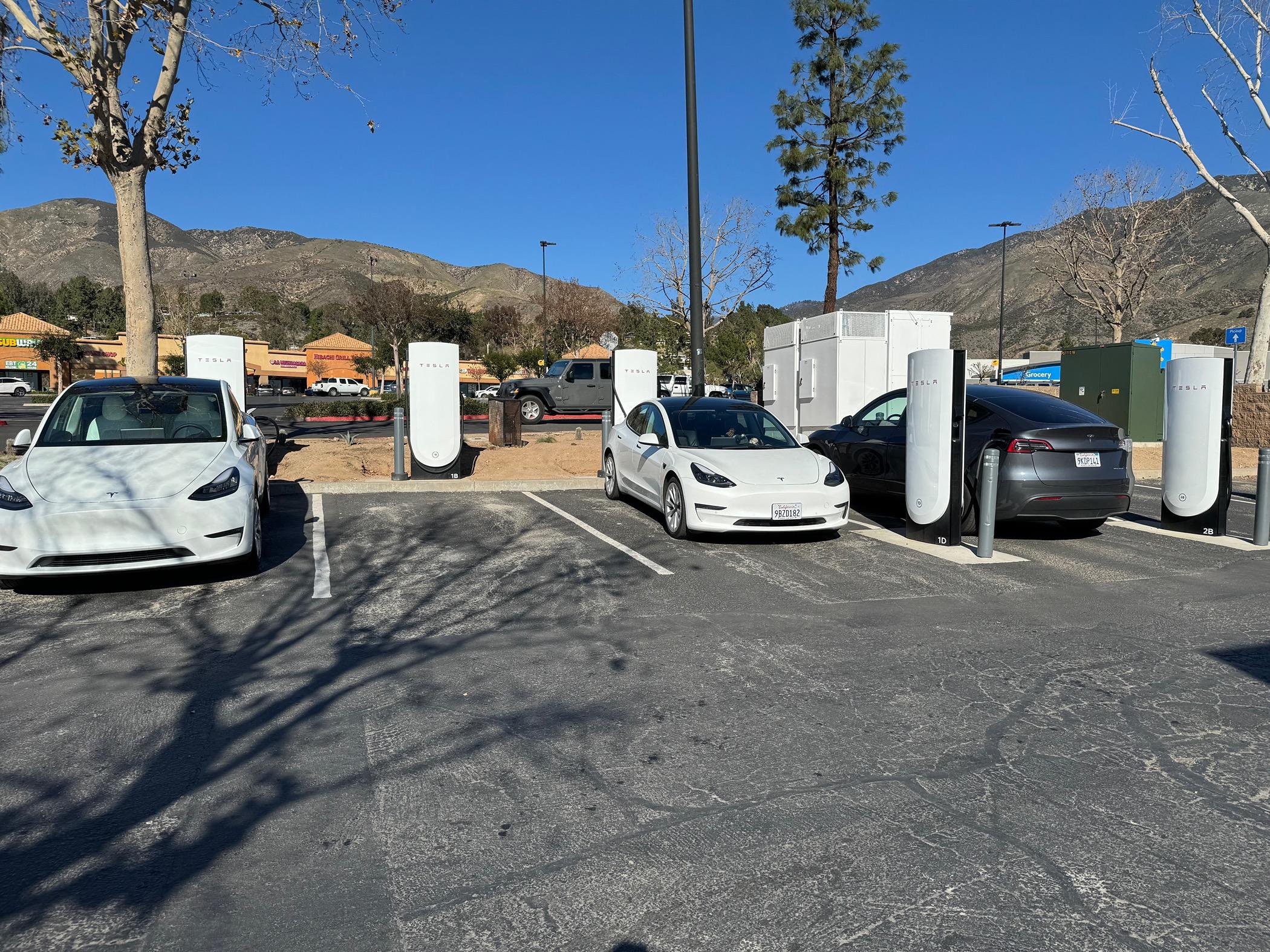 Ford F-150 Lightning Any problems at Tesla Supercharger with A2Z? 1716051198310-0v