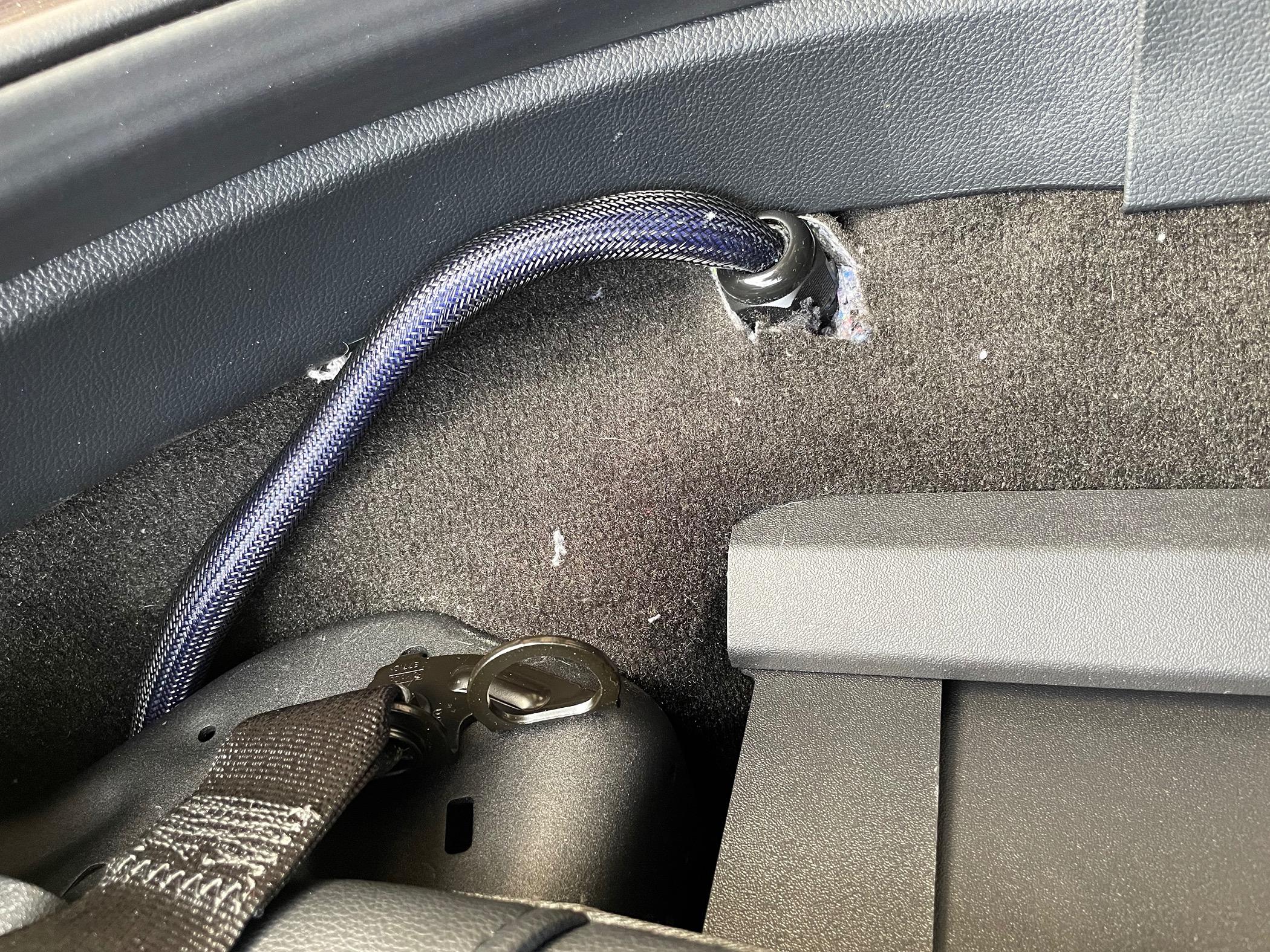 Ford F-150 Lightning Photos or video of amp/sub install IMG_3371