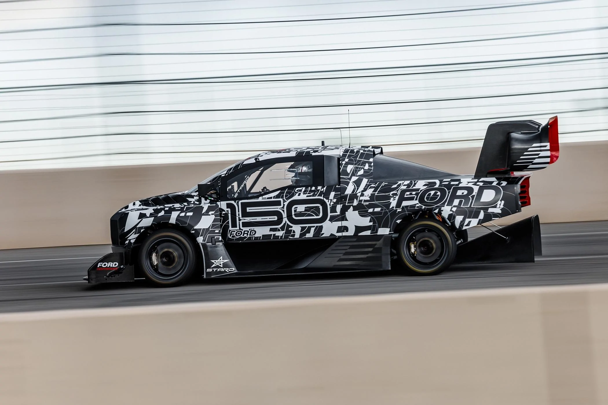 Ford F-150 Lightning First Look: Ford F-150 Lightning Supertruck EV Demonstrator SuperTruck Camo Sid