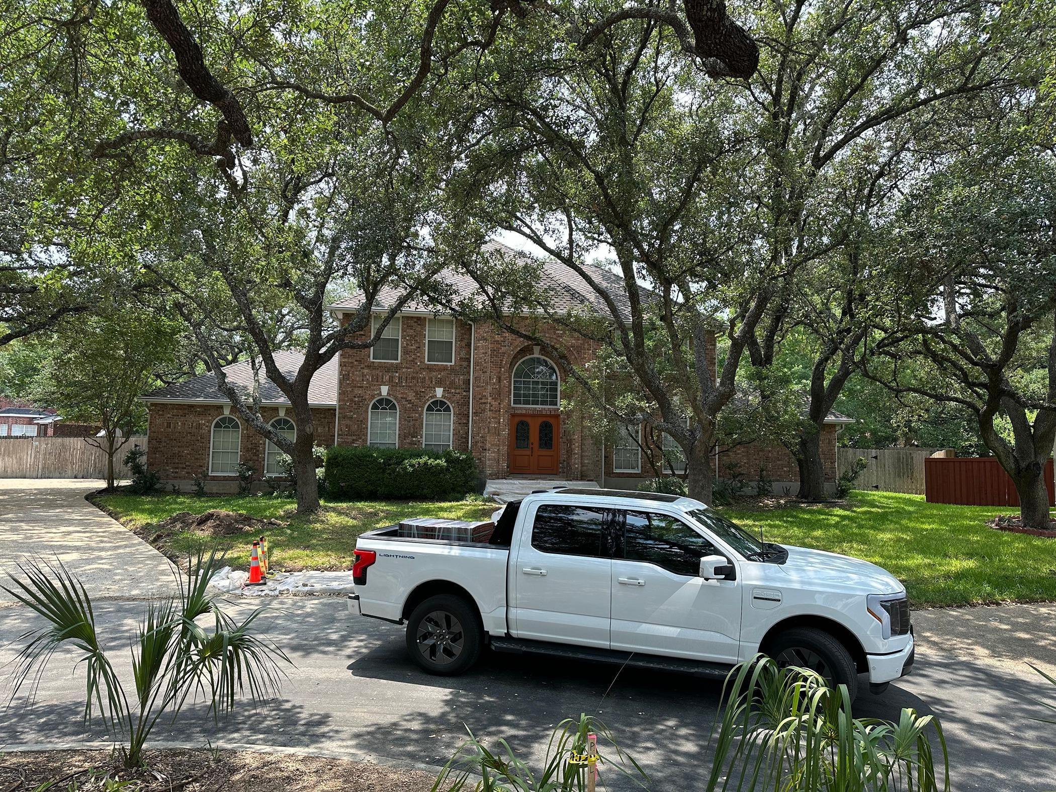 Ford F-150 Lightning Pics of Lightning Trucks Doing Truck Things. Post Yours! 📸 1717442901701-i