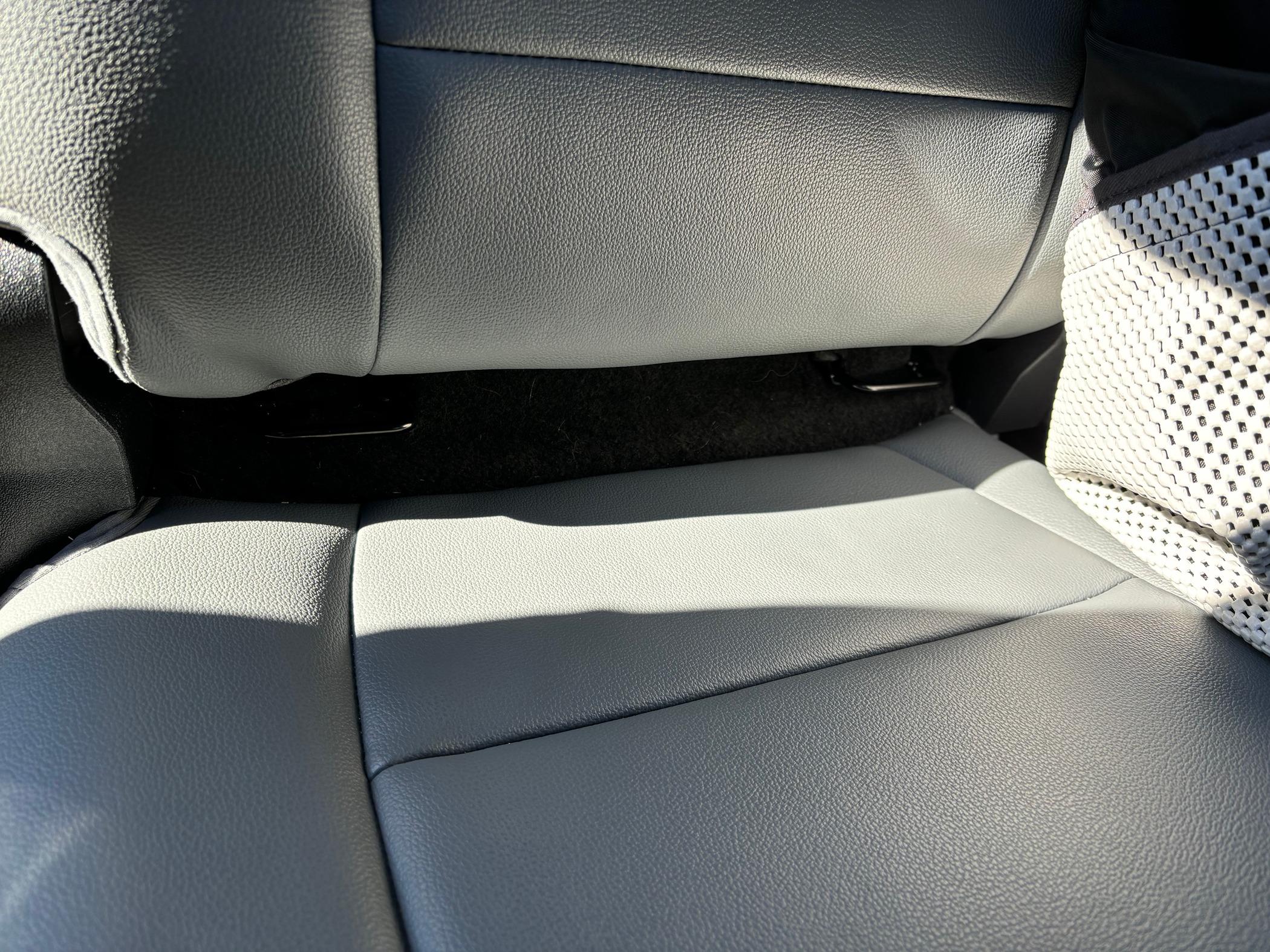Ford F-150 Lightning WeatherTech seat protectors in 2023 F-150 Lightnings - reviews / feedback? IMG_9518