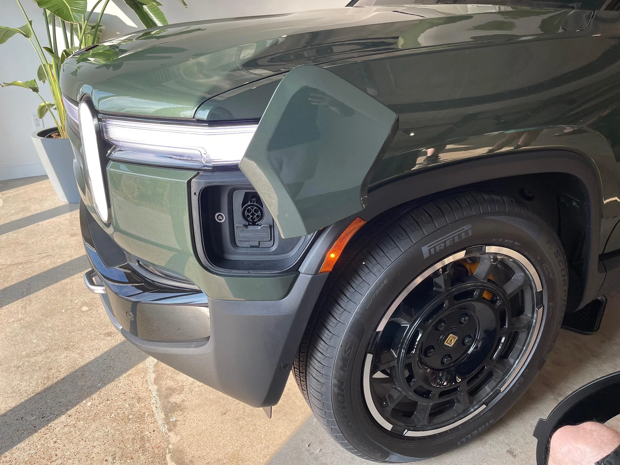 Ford F-150 Lightning New Rivian R1 Gen 2 Interior, Exterior and 22" Range Wheels with / without covers - Real Life Pictures img_2947-jpeg