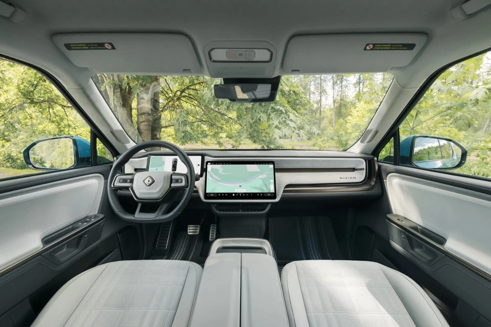 Ford F-150 Lightning New Rivian R1 Gen 2 Interior, Exterior and 22" Range Wheels with / without covers - Real Life Pictures rivian-r1s_100932057_h-jpeg