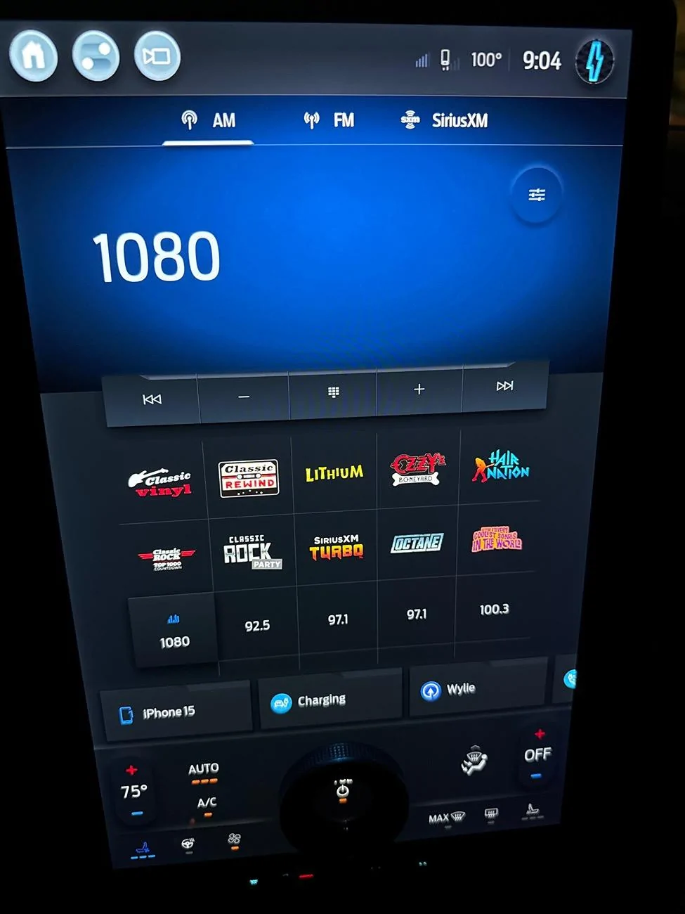 Ford F-150 Lightning I could/should have functioning AM radio!? {Fix post 19} imag