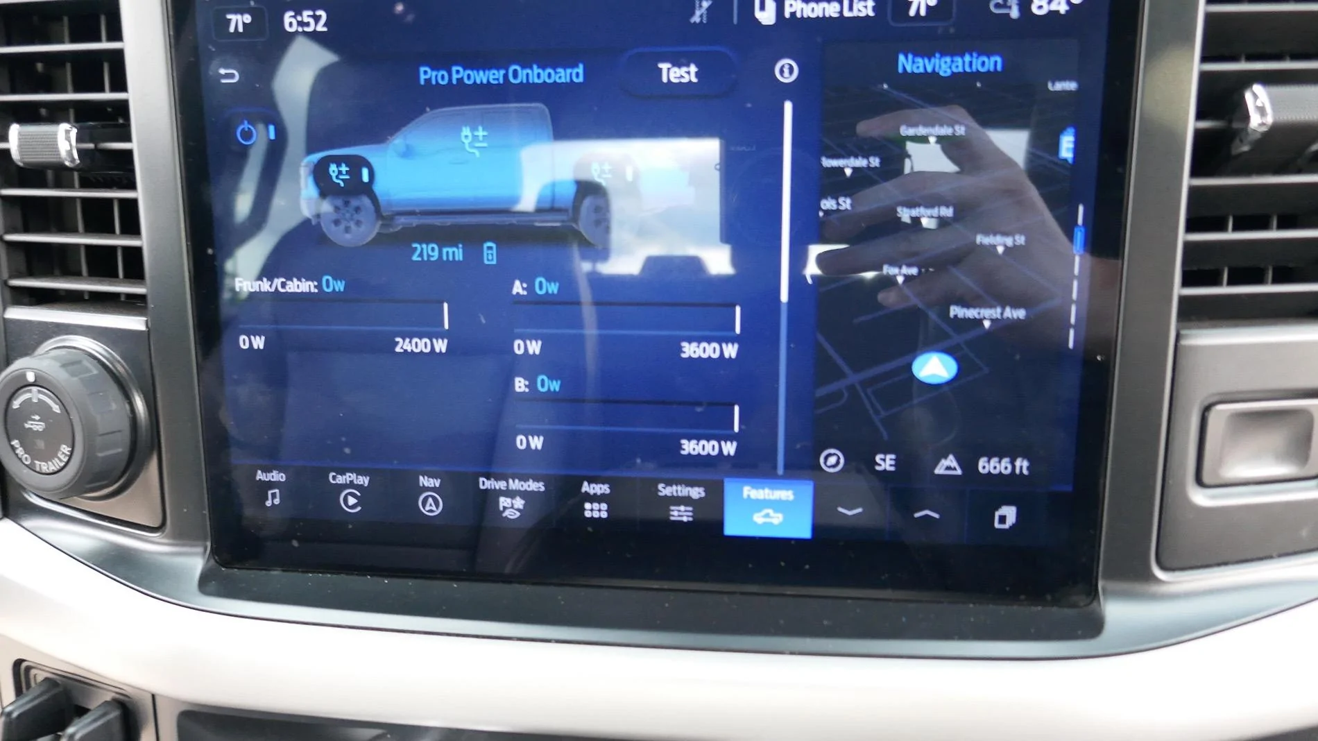 Ford F-150 Lightning 2022 Ford Lightning Pro P1070894