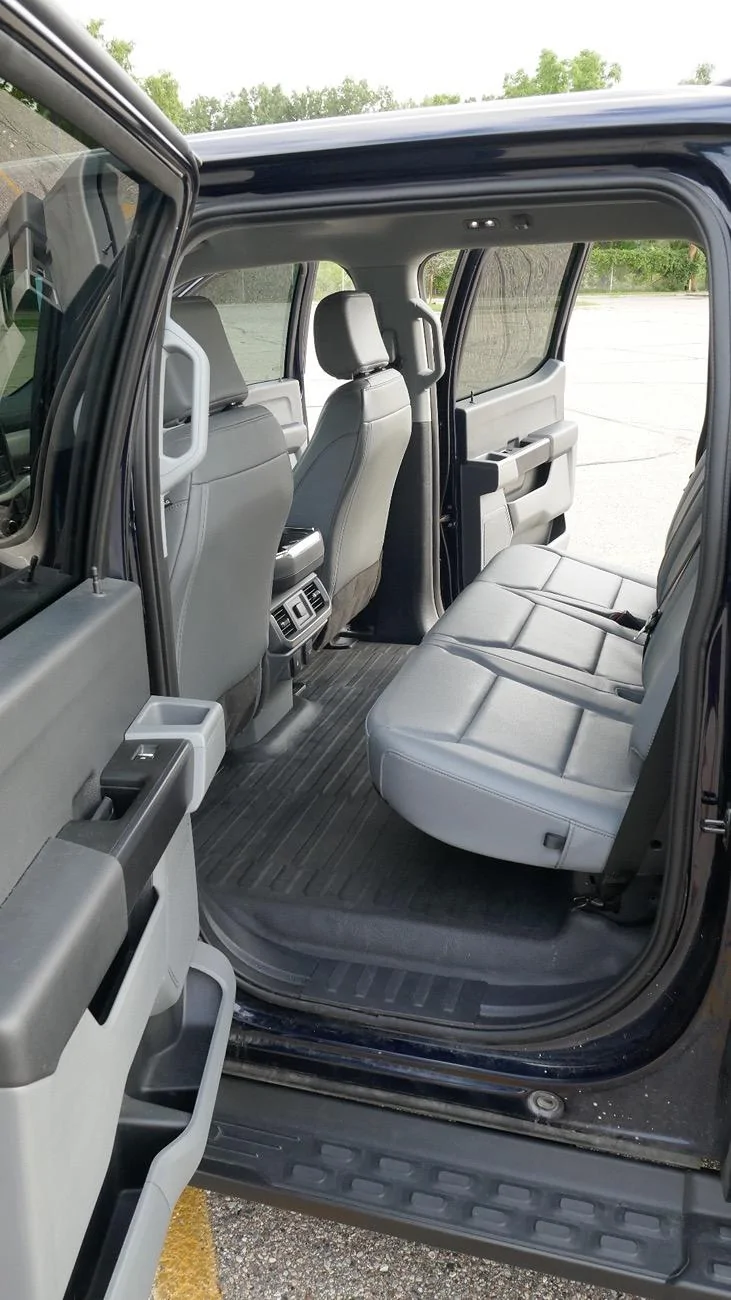 Ford F-150 Lightning 2022 Ford Lightning Pro P1070880