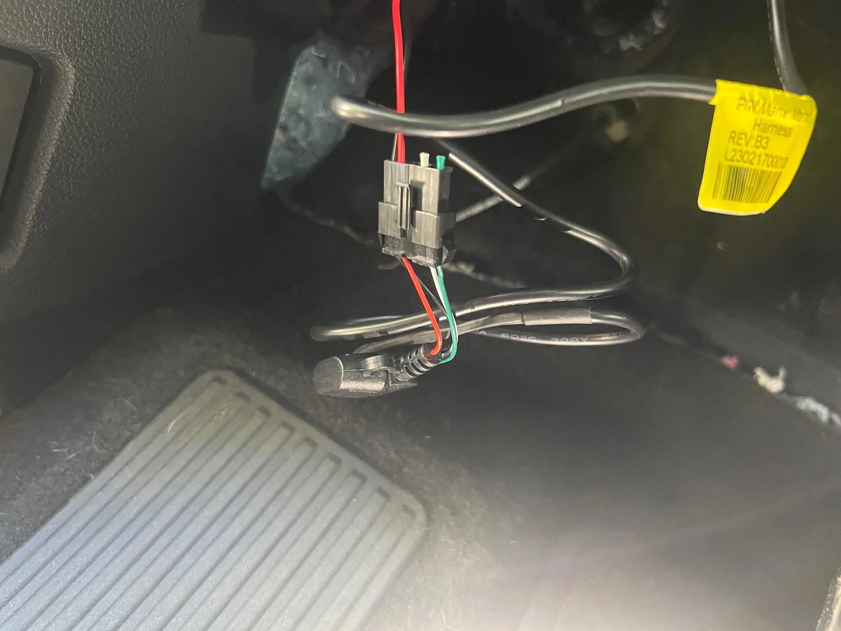 Ford F-150 Lightning Unknown Wire harness by OBDII IMG_0397