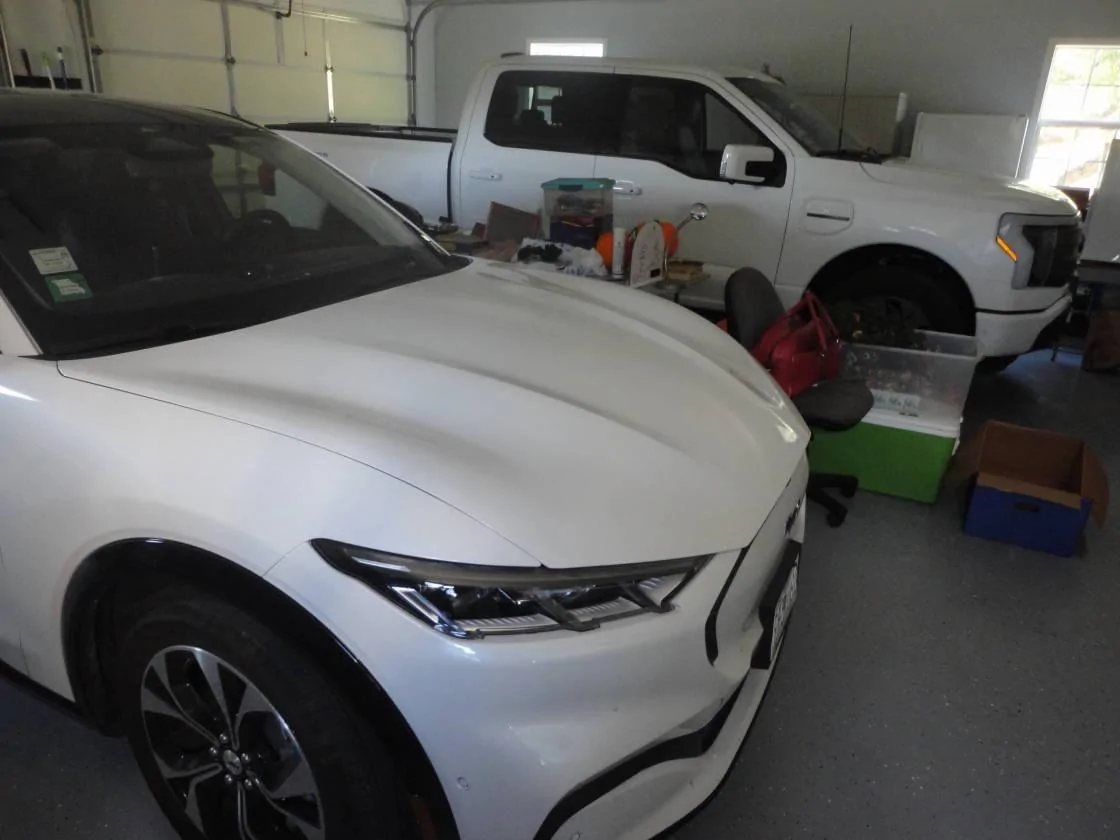 Ford F-150 Lightning Charge pro station yellow light after only 30 mins of charge truck