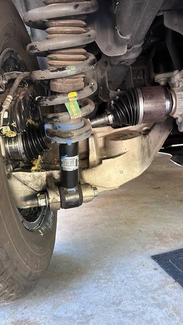 Ford F-150 Lightning Replaced: Rear Driver DRIVE AXLE... under warranty @ 49,000 miles new drive axle assembly installed